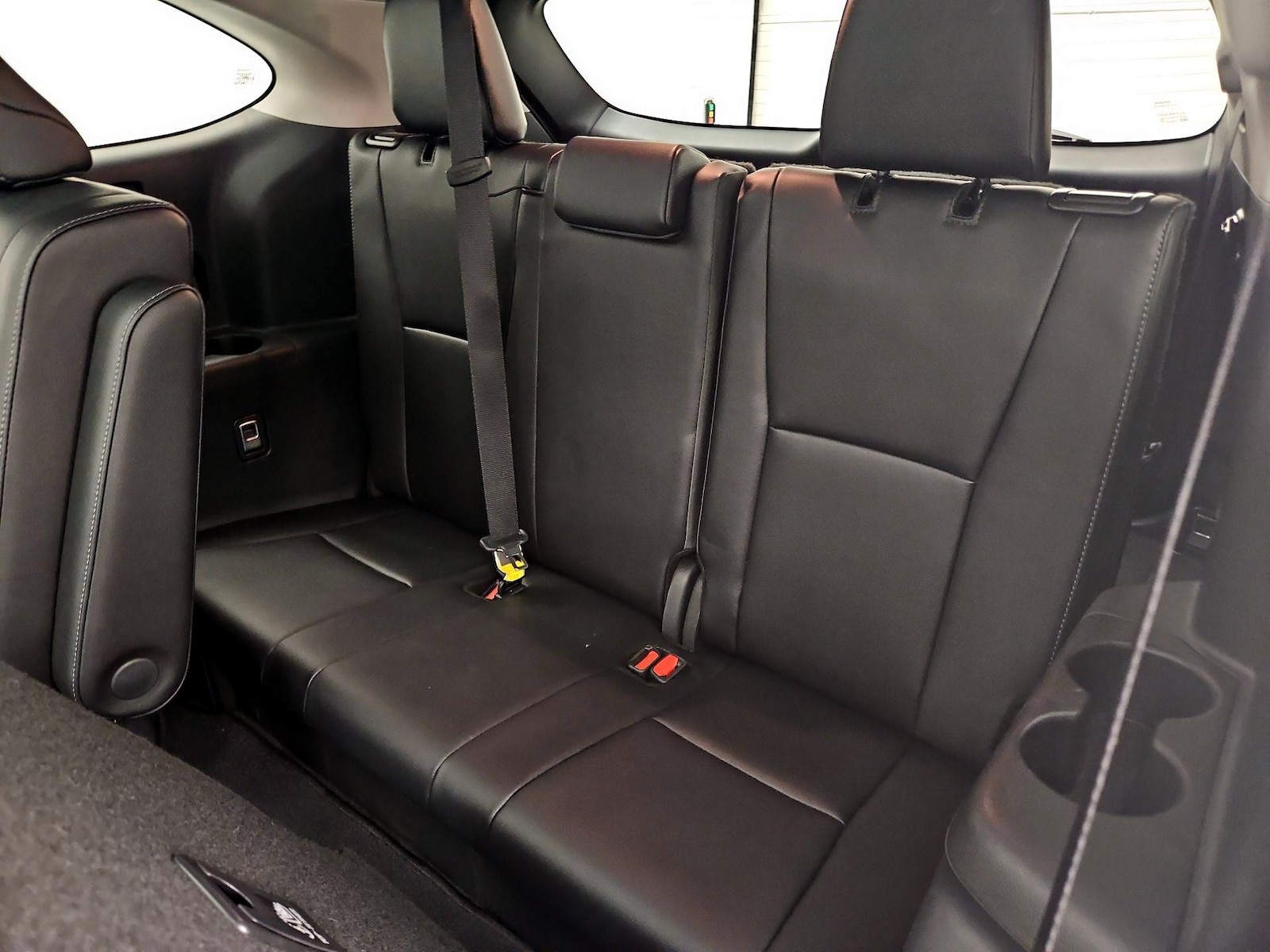 2026 Toyota Highlander Platinum - Photo 22