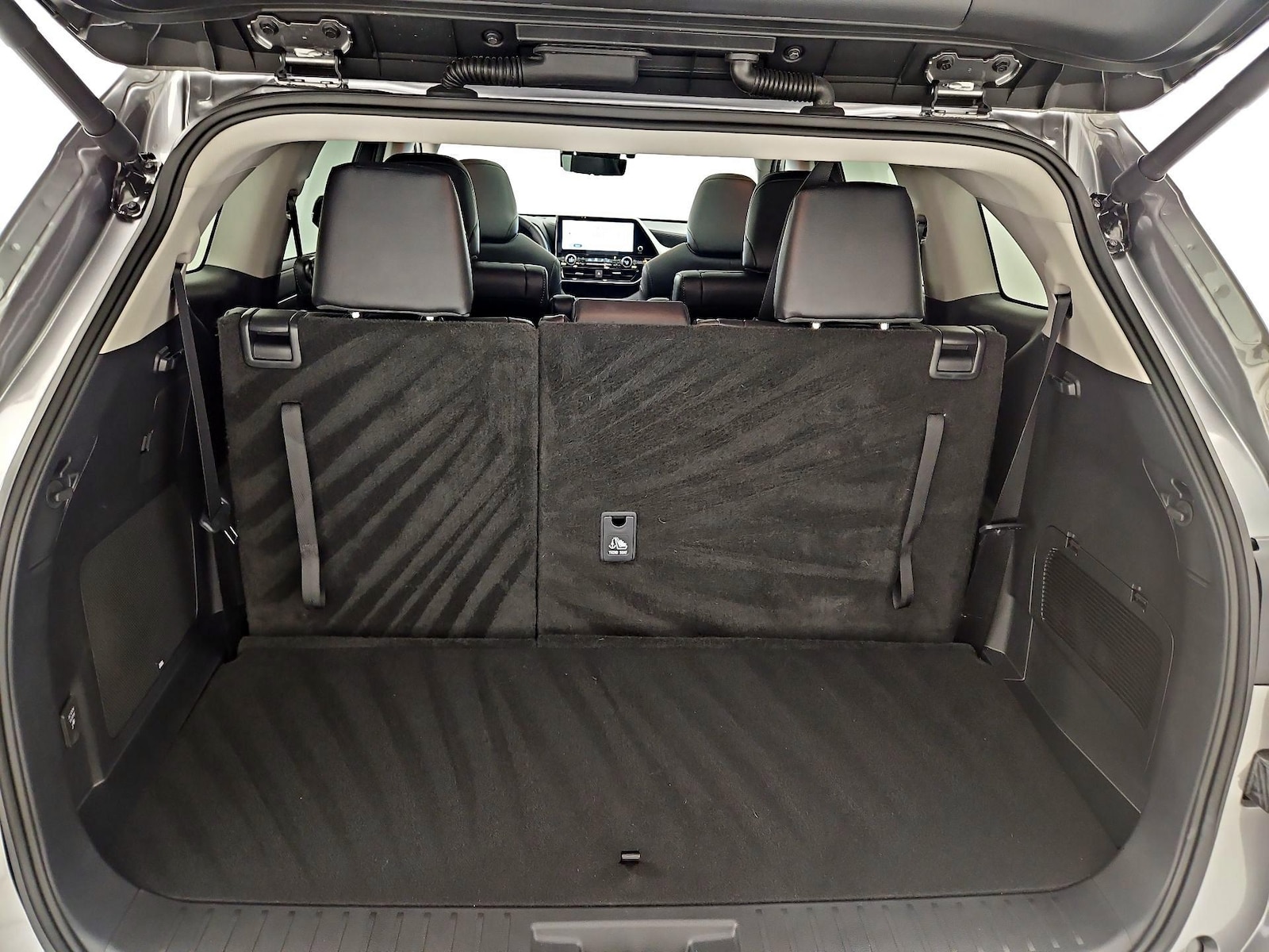 2026 Toyota Highlander Platinum - Photo 23