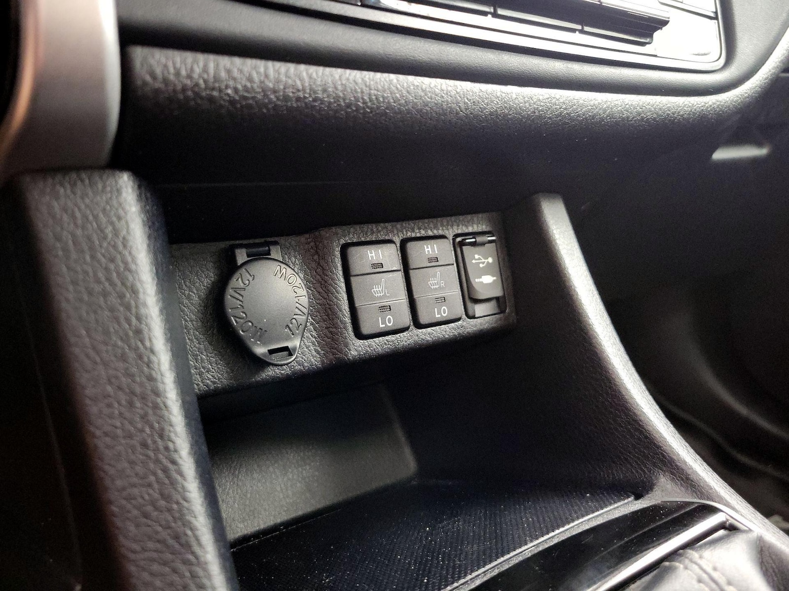 2018 Toyota Corolla XLE - Photo 20