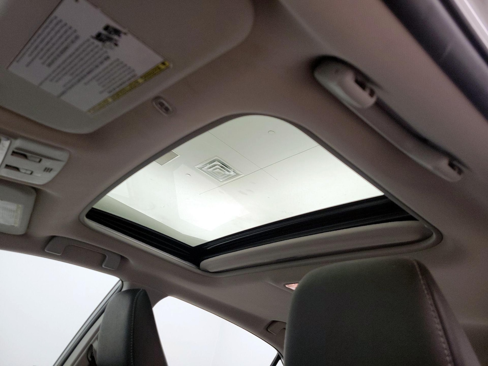 2018 Toyota Corolla XLE - Photo 21