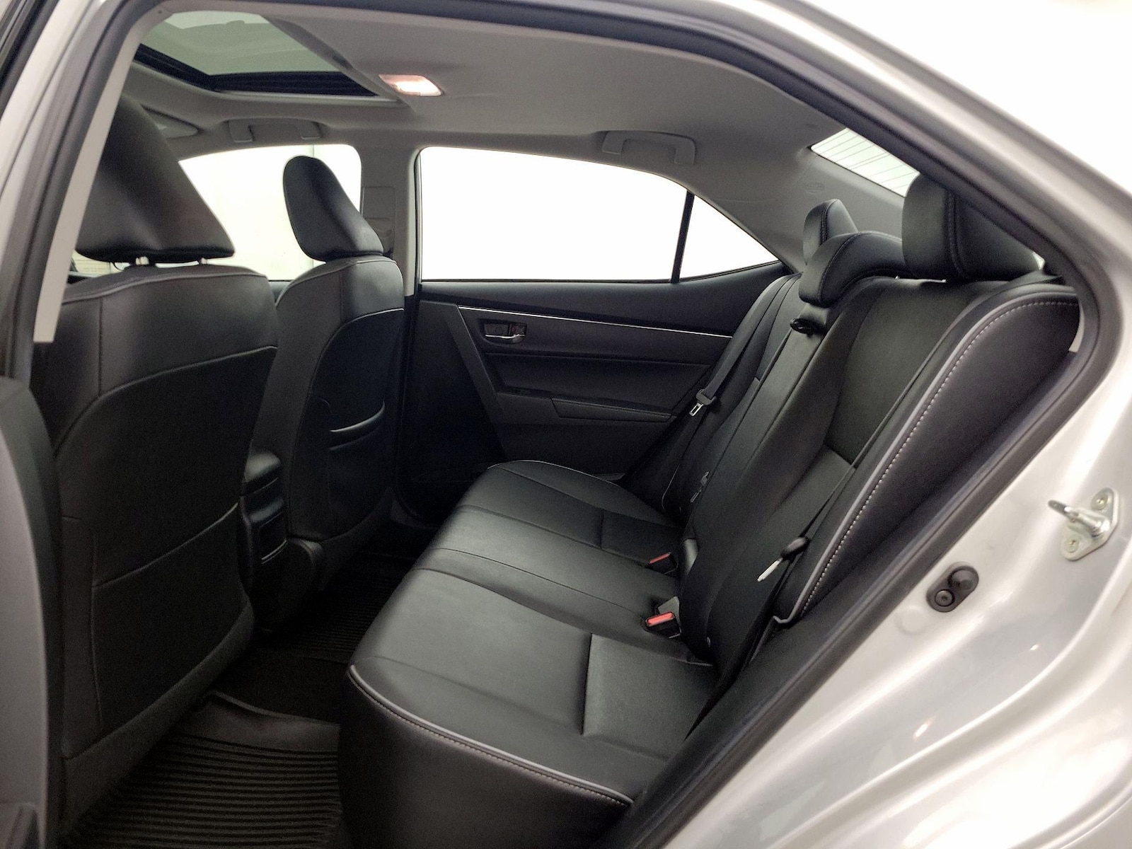 2018 Toyota Corolla XLE - Photo 22
