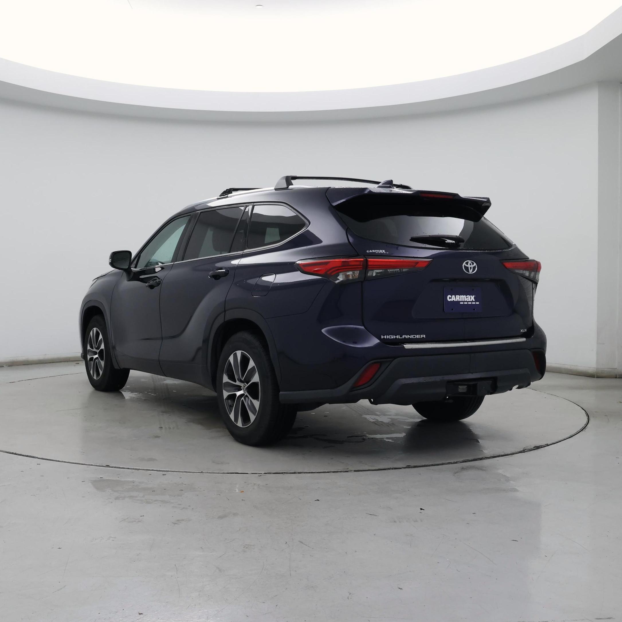 Thumbnail: 2021 Toyota Highlander - 2