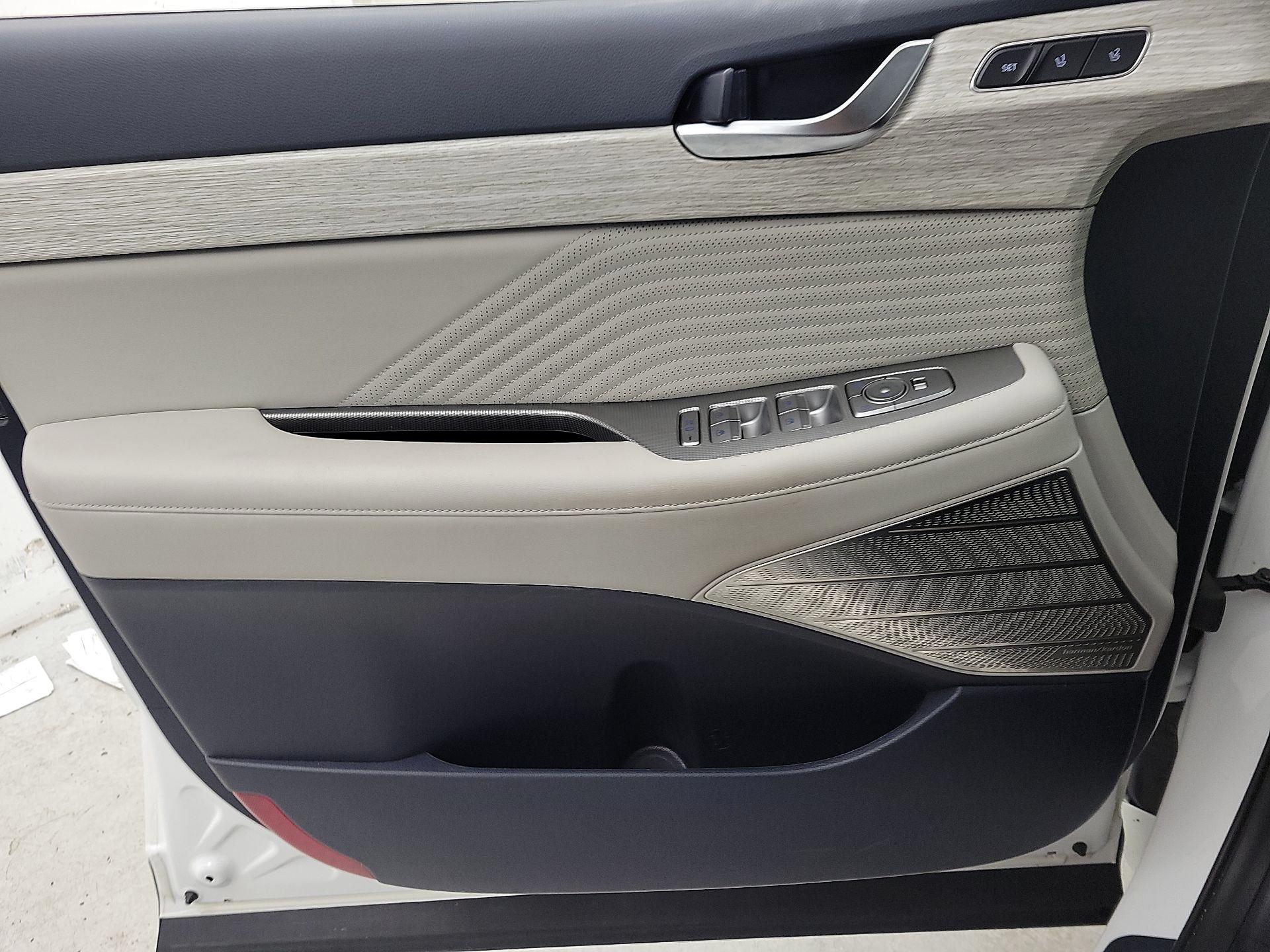Thumbnail: 2024 Hyundai Palisade - 12