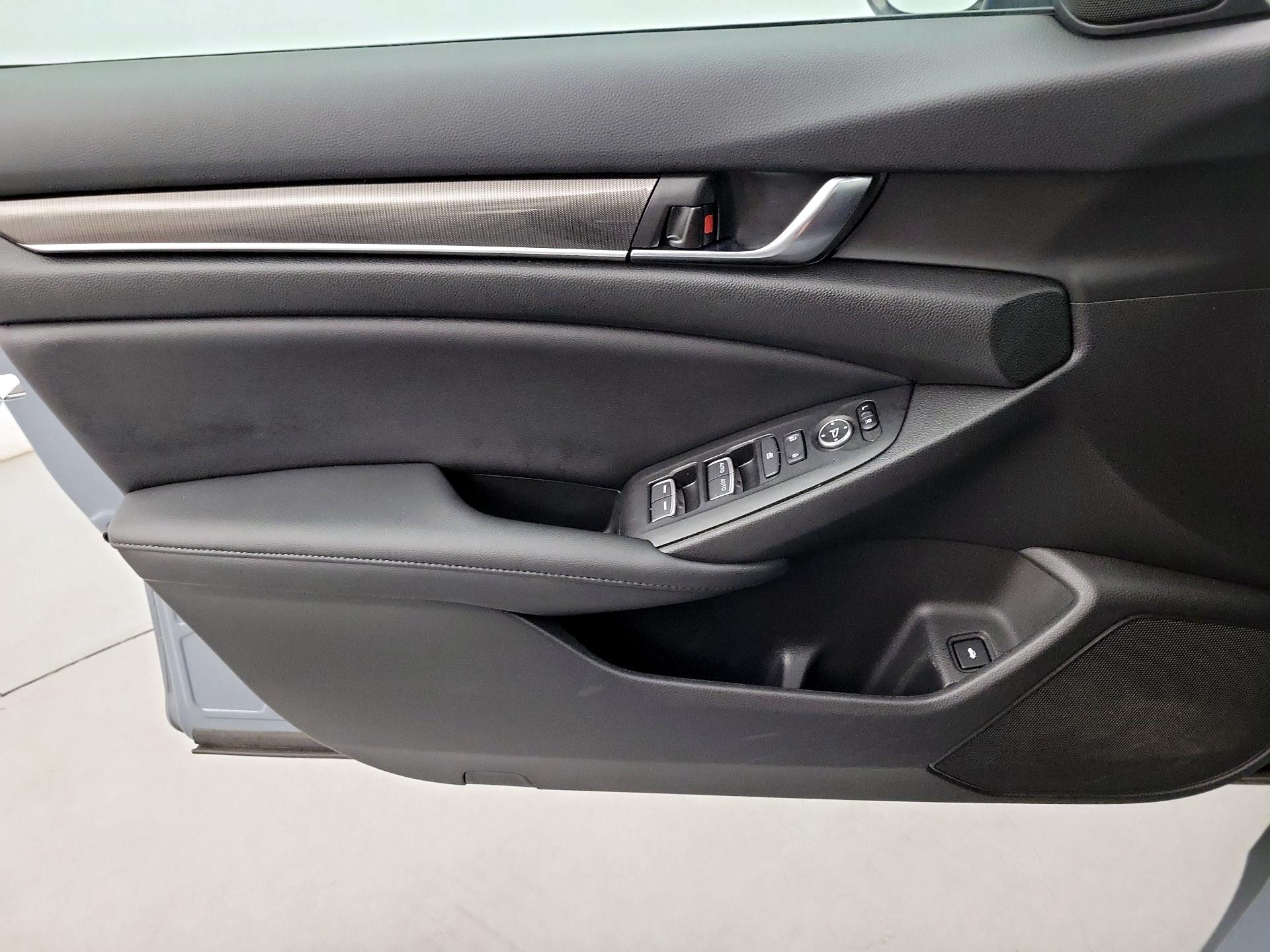 Thumbnail: 2021 Honda Accord - 12