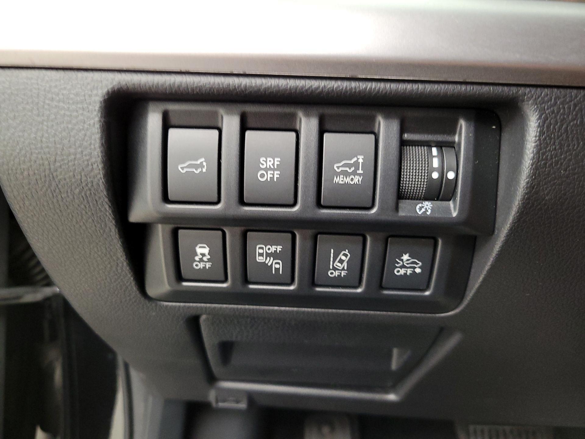 Thumbnail: 2015 Subaru Outback - 13