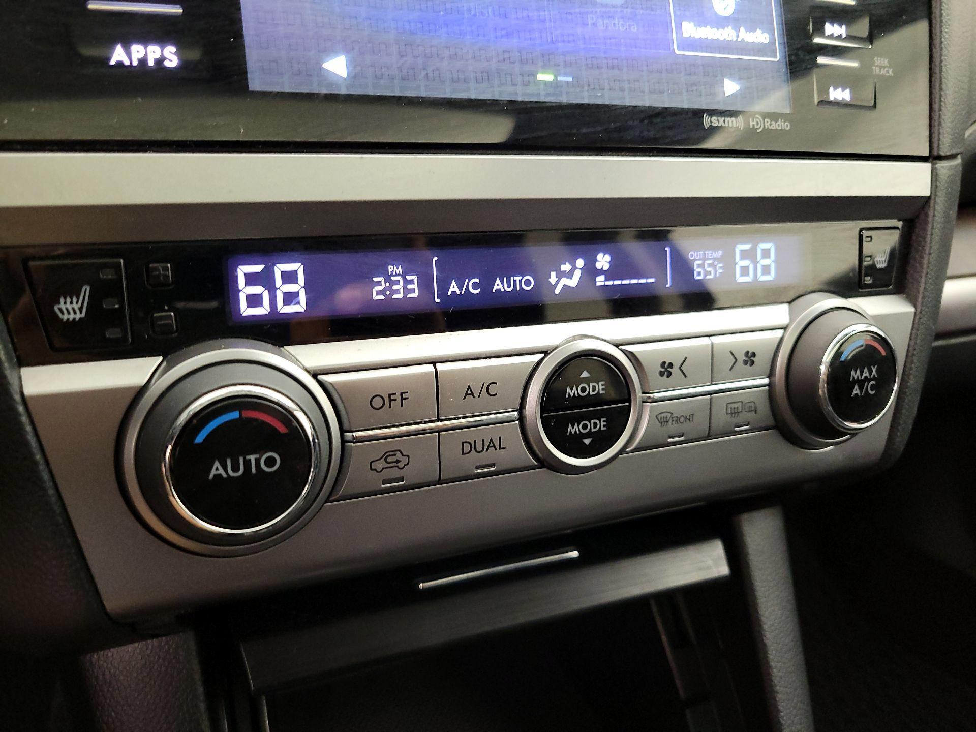 Thumbnail: 2015 Subaru Outback - 16