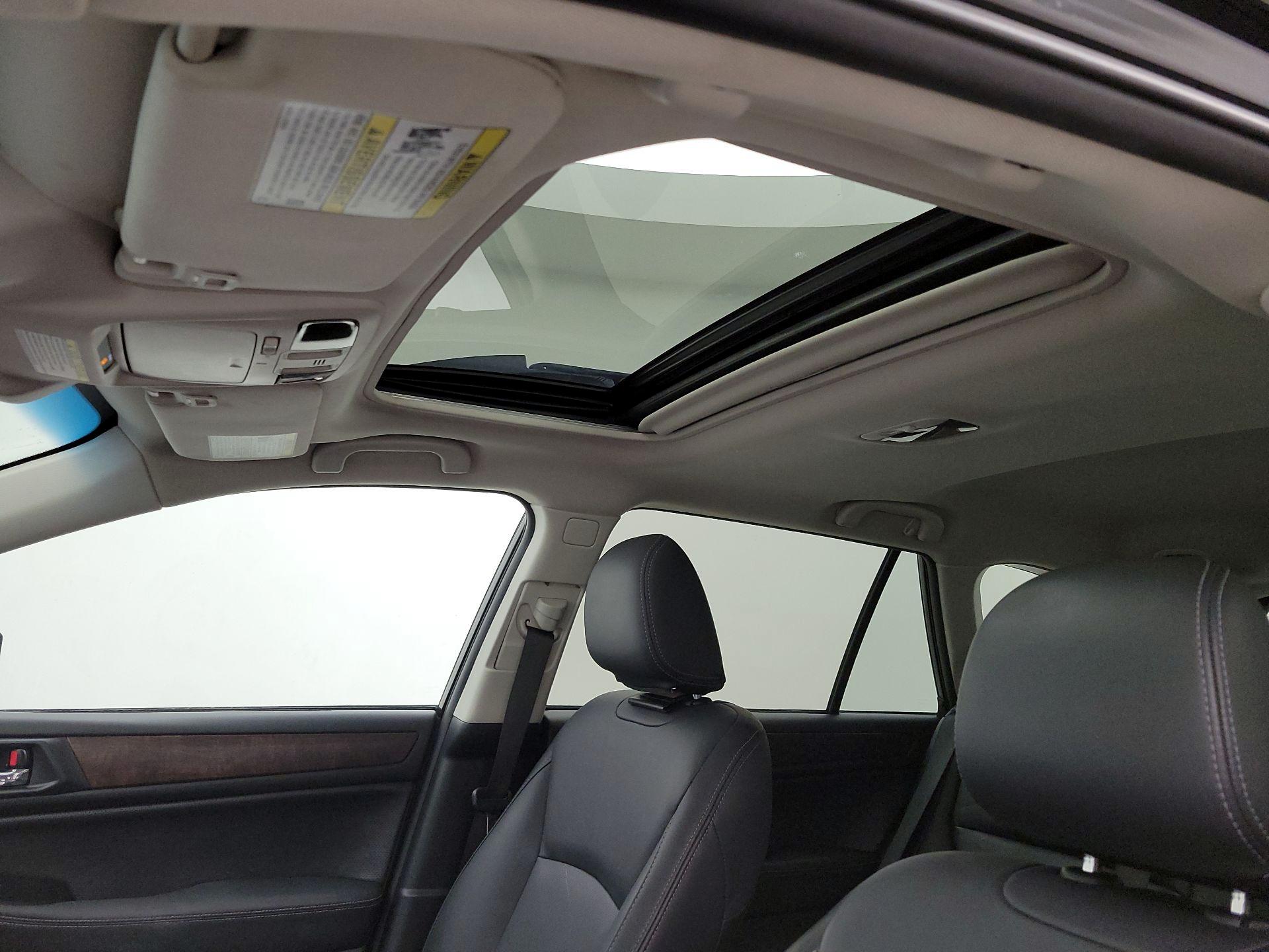 Thumbnail: 2015 Subaru Outback - 19