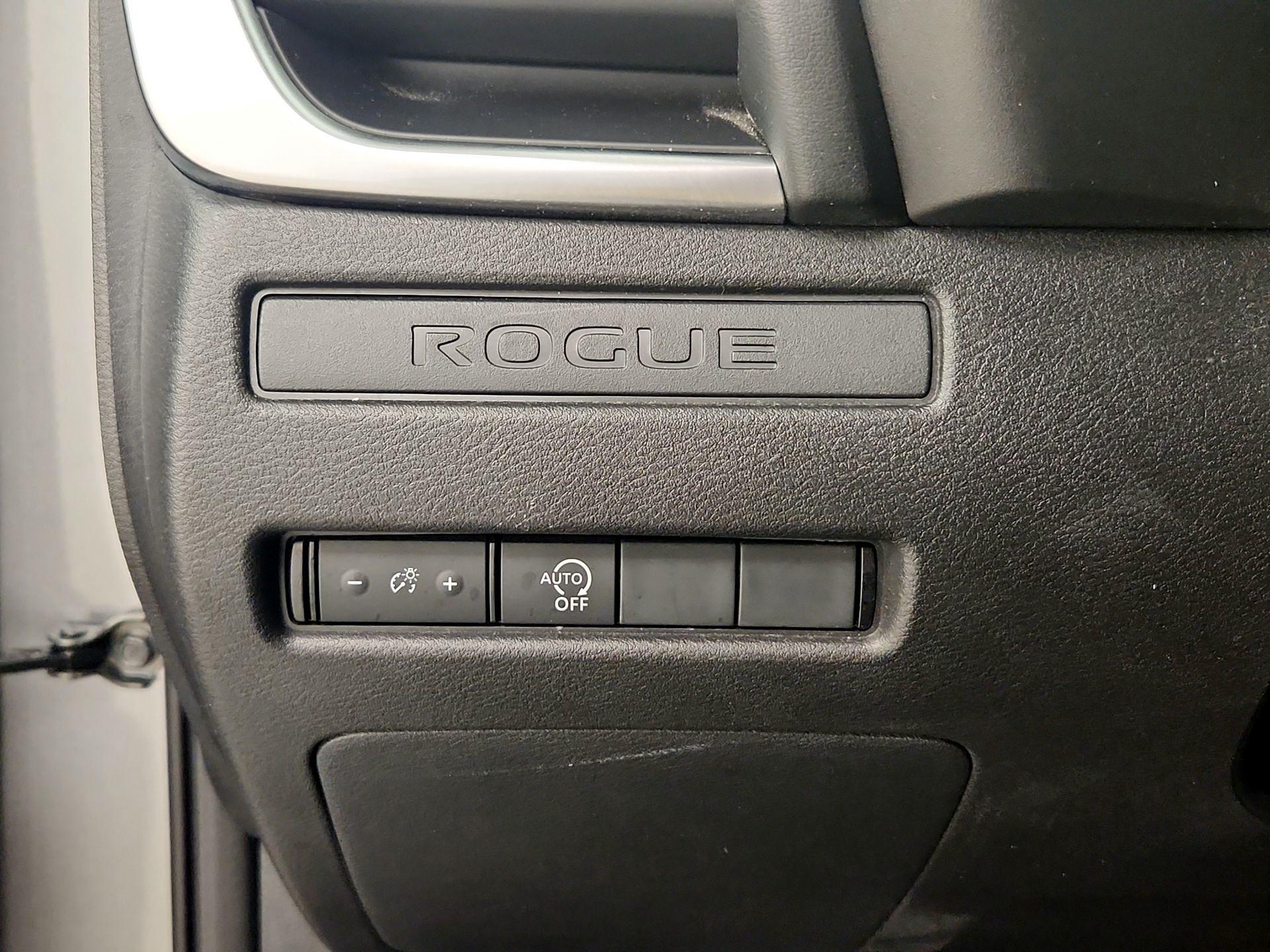 Thumbnail: 2023 Nissan Rogue - 13