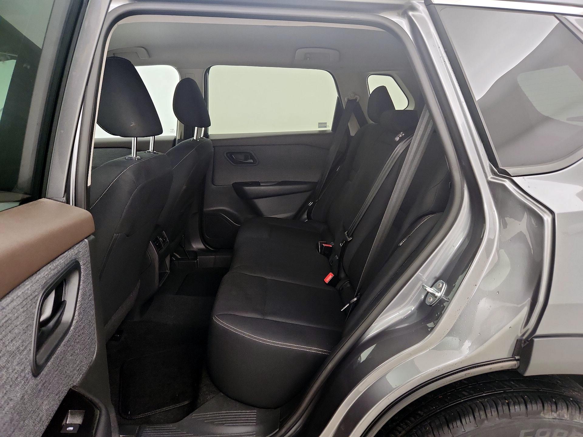 Thumbnail: 2023 Nissan Rogue - 19