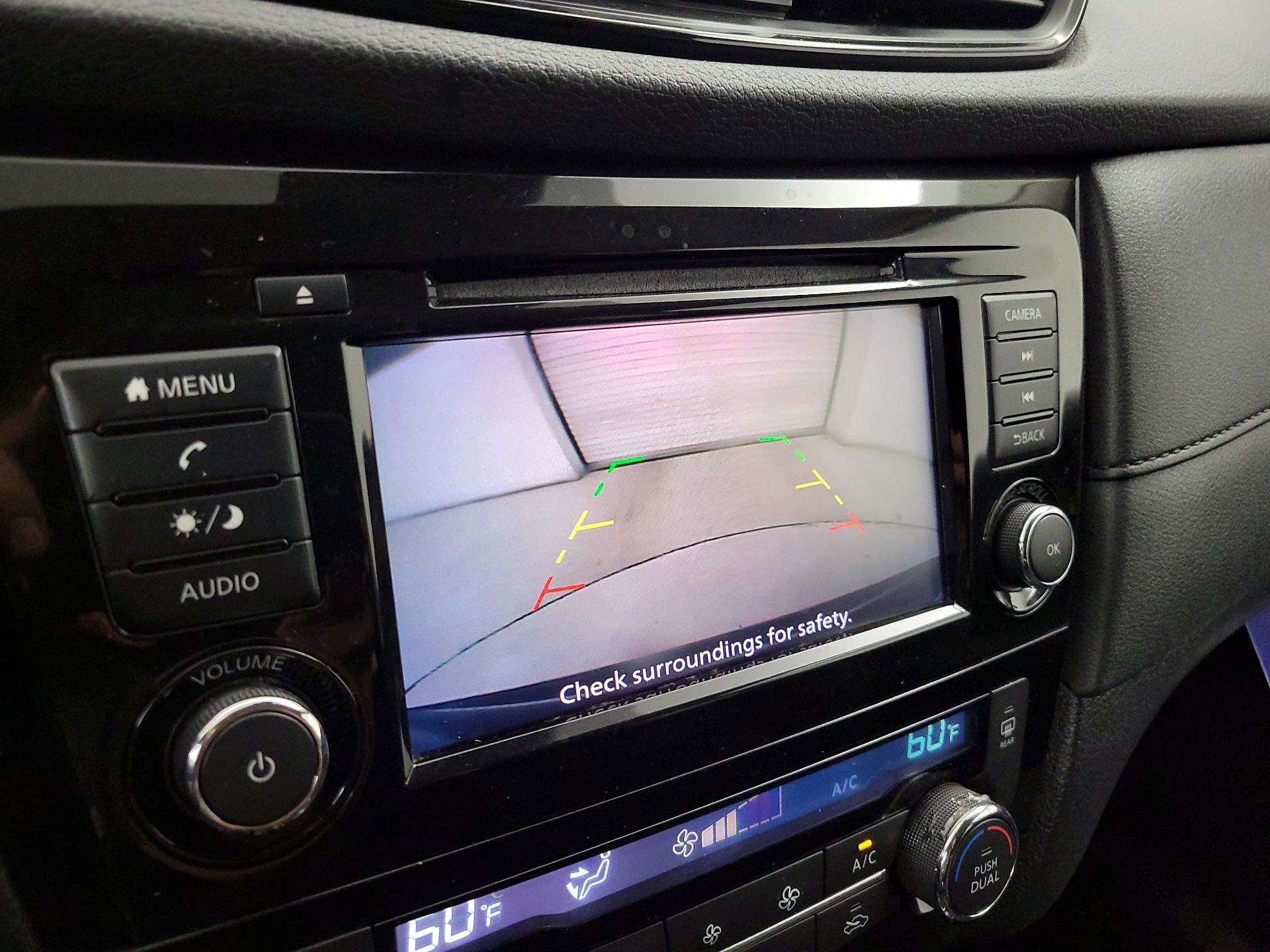 Thumbnail: 2019 Nissan Rogue - 14