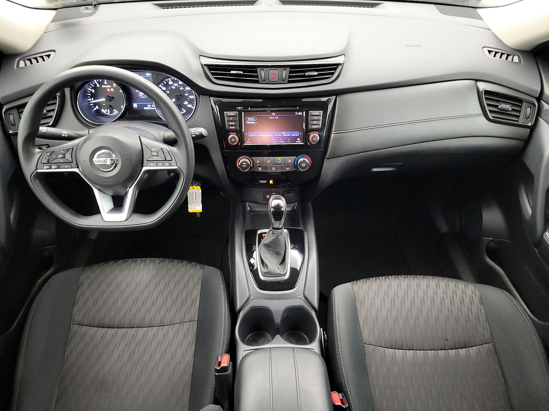 Thumbnail: 2020 Nissan Rogue - 9