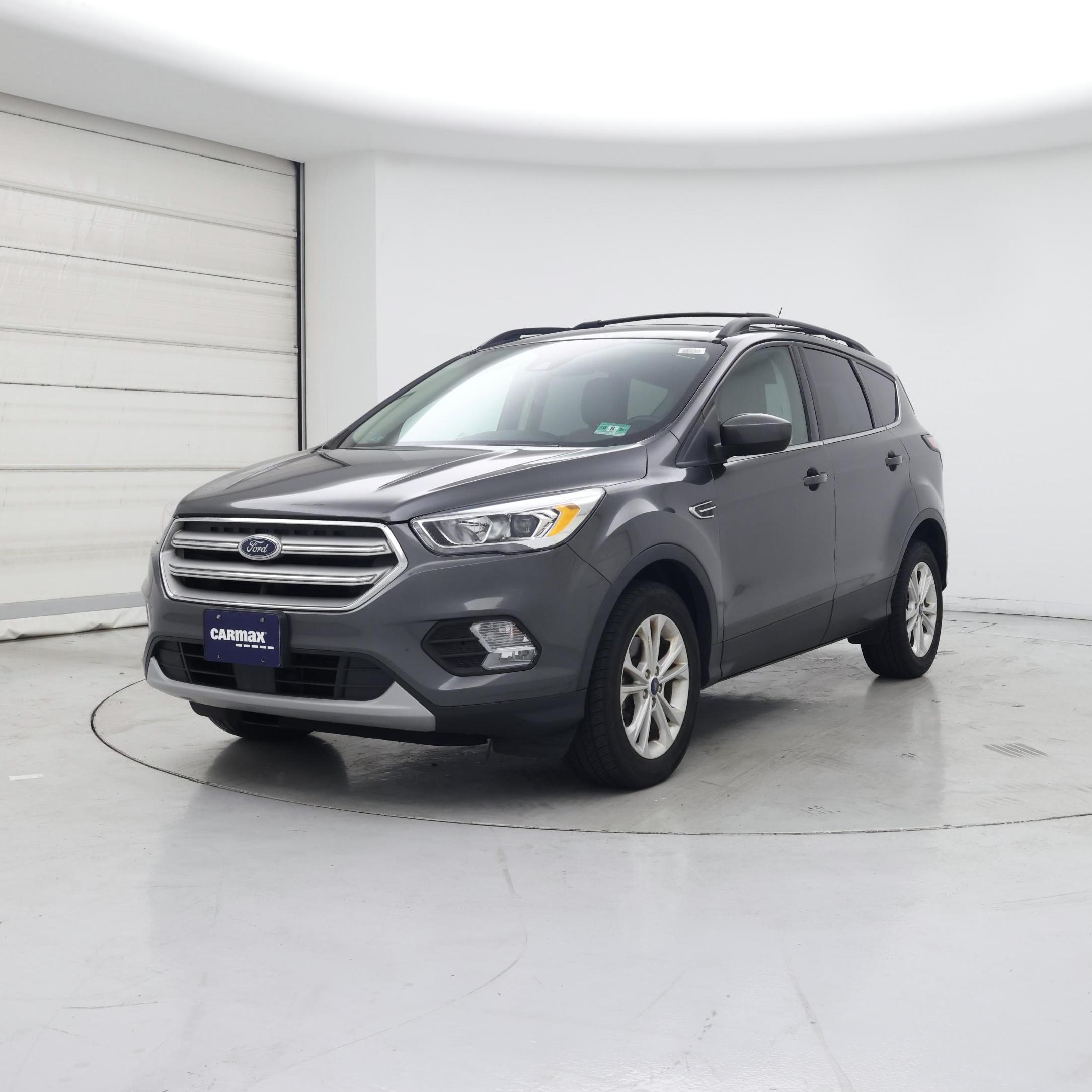 Thumbnail: 2018 Ford Escape - 4