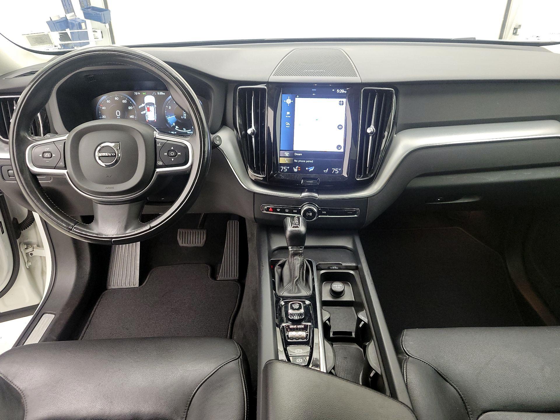 Thumbnail: 2019 Volvo XC60 - 9