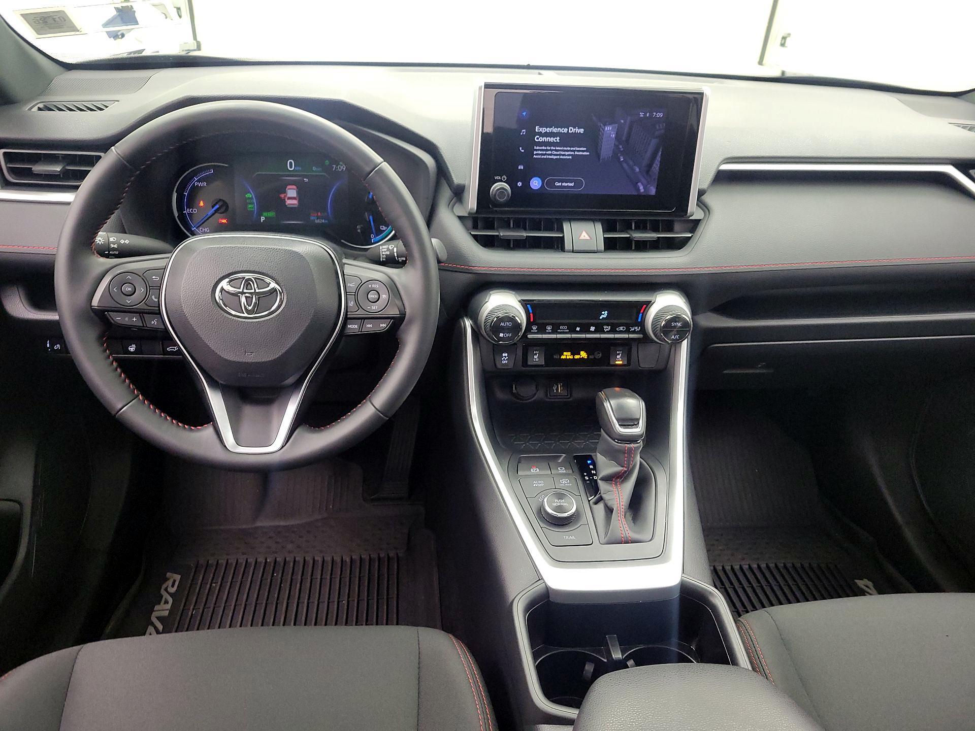 Thumbnail: 2025 Toyota RAV4 - 9