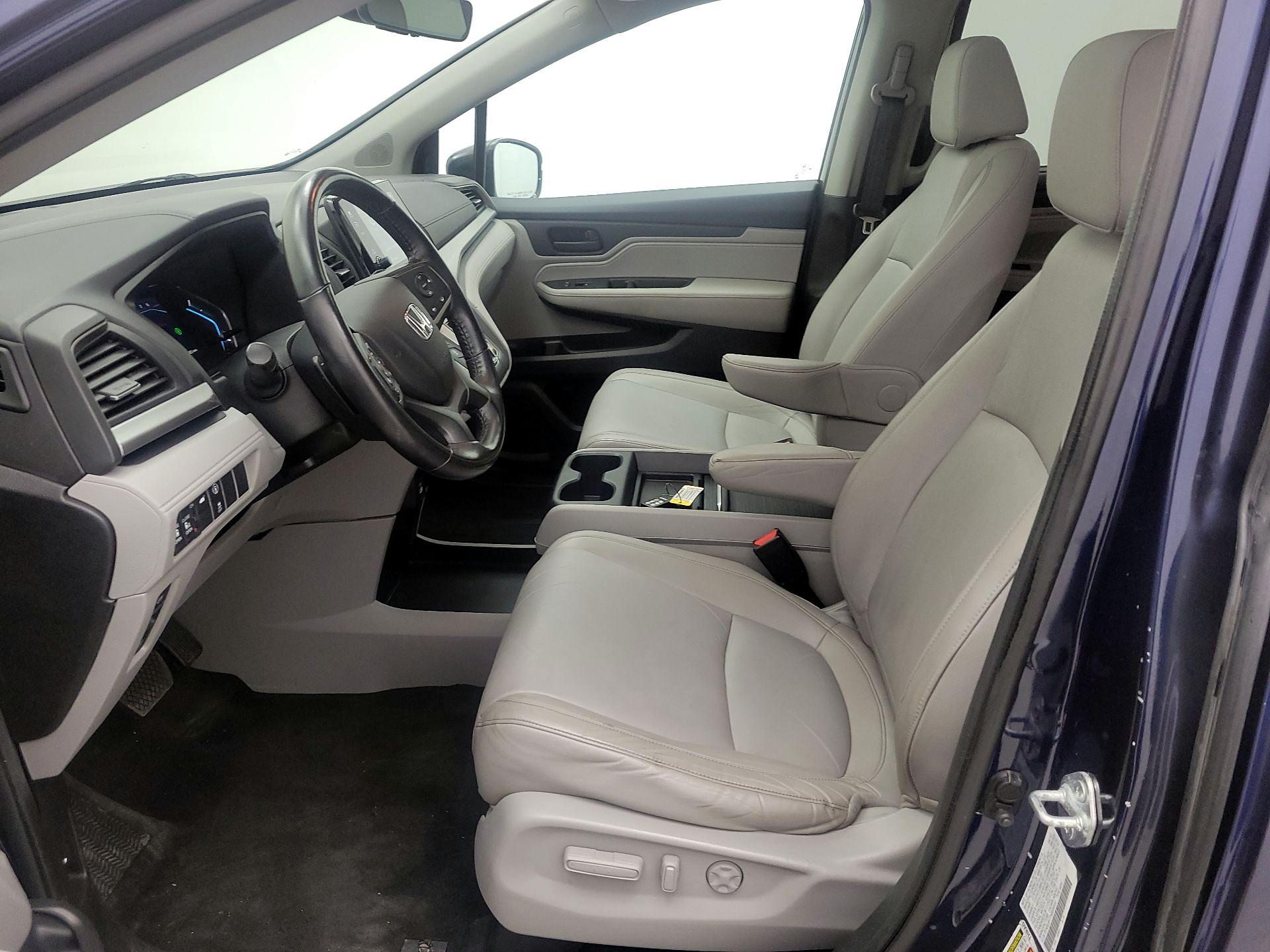 Thumbnail: 2022 Honda Odyssey - 11