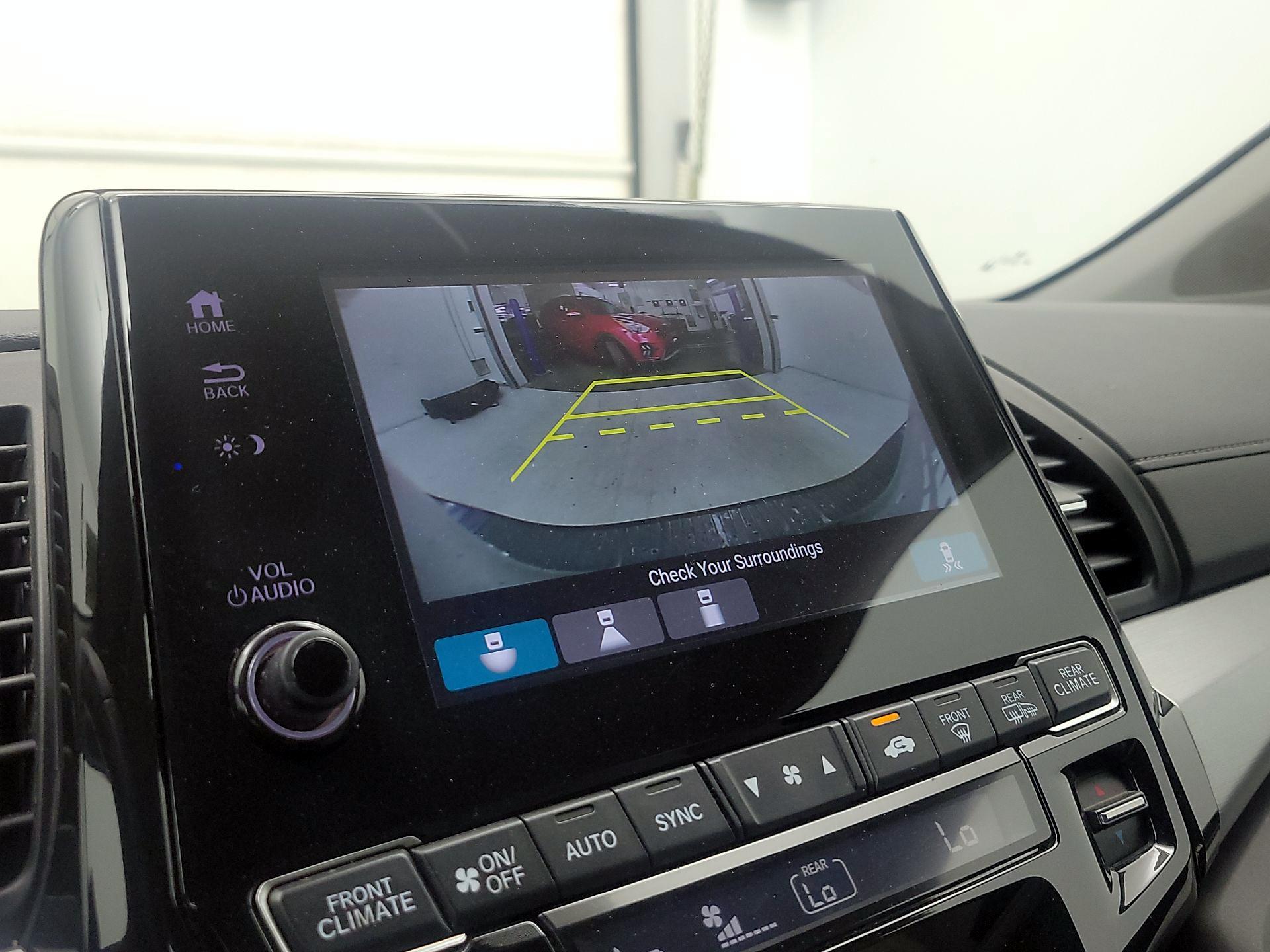 Thumbnail: 2022 Honda Odyssey - 14