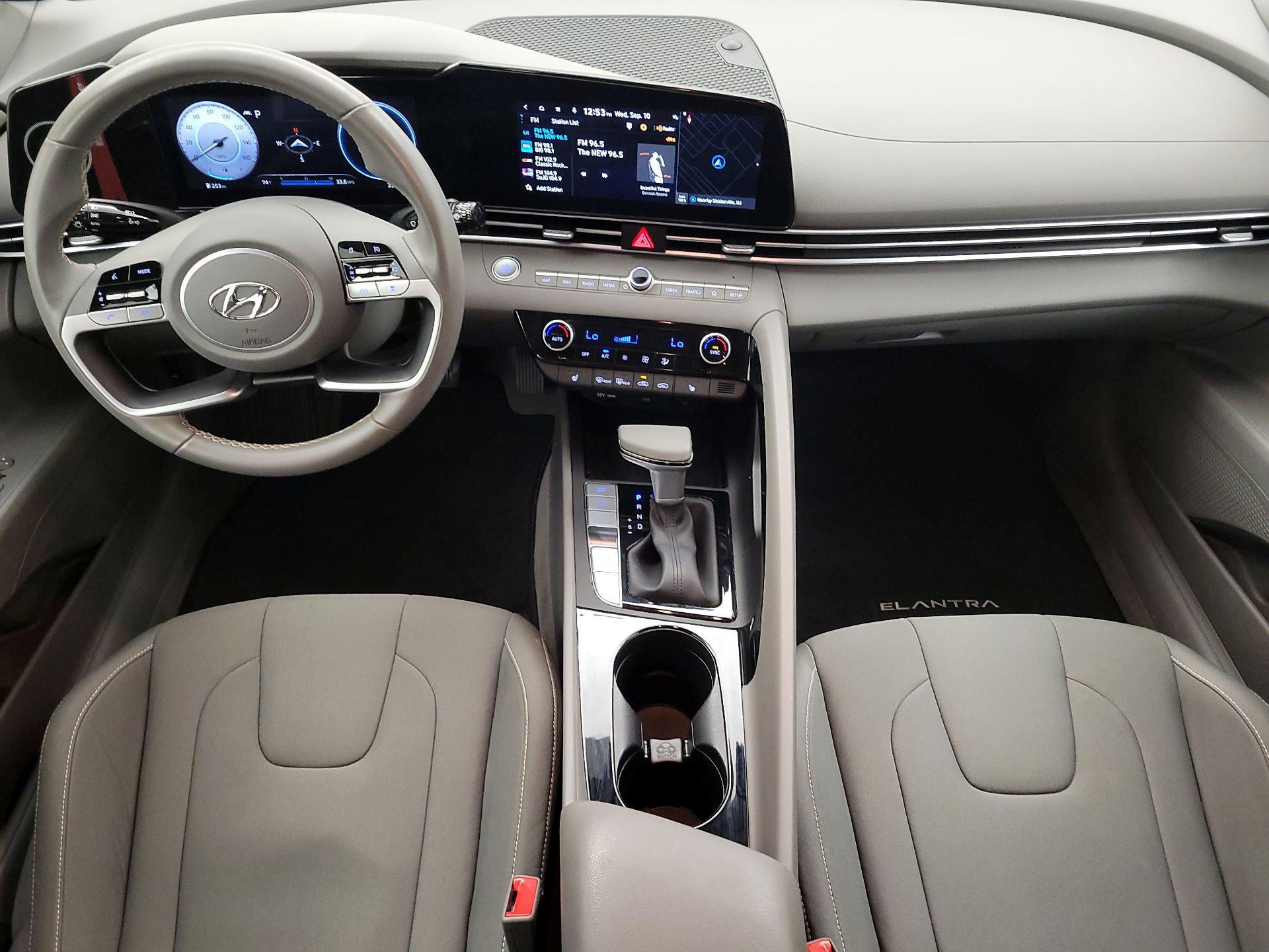 Thumbnail: 2023 Hyundai Elantra - 9