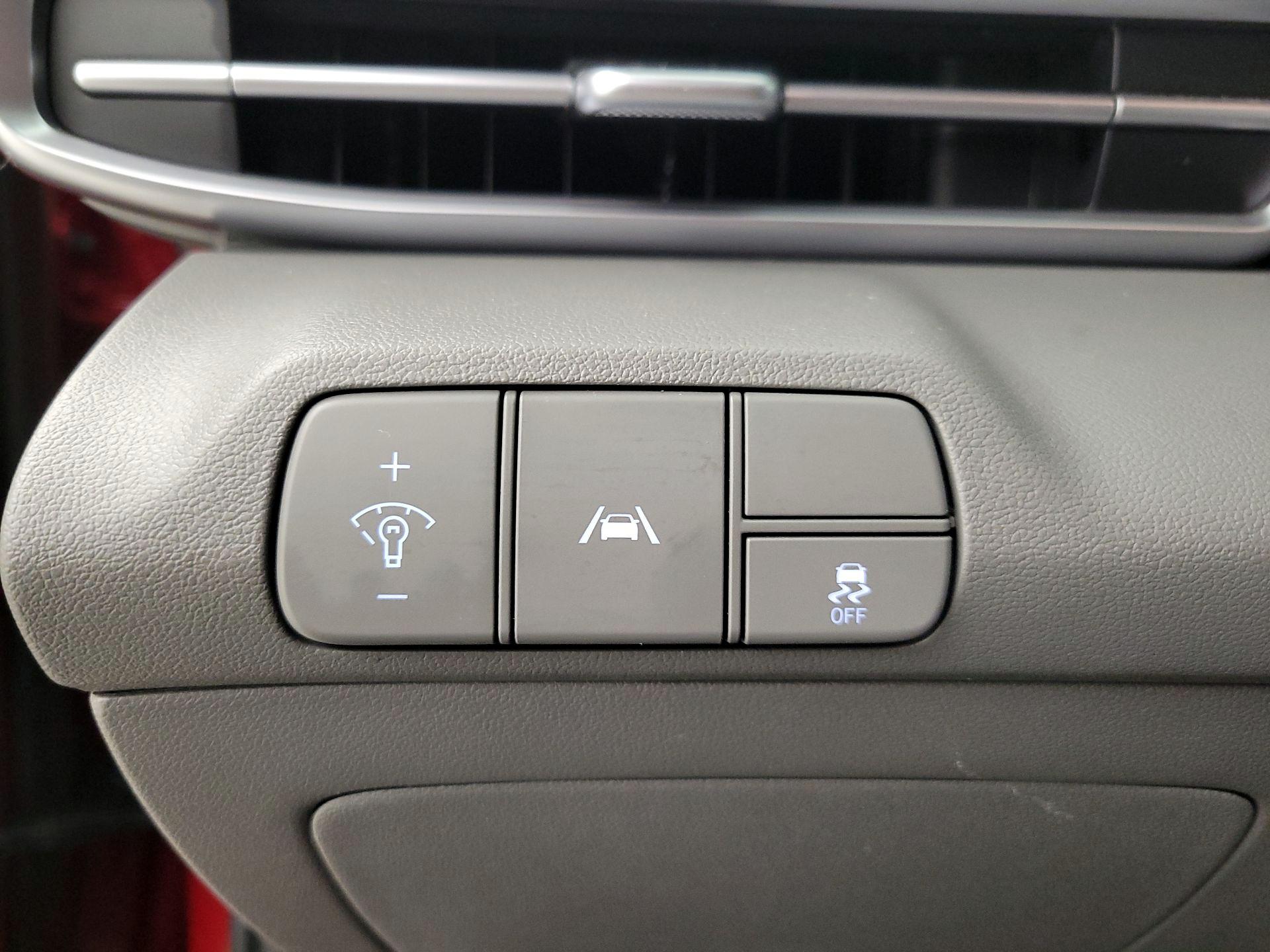 Thumbnail: 2023 Hyundai Elantra - 13