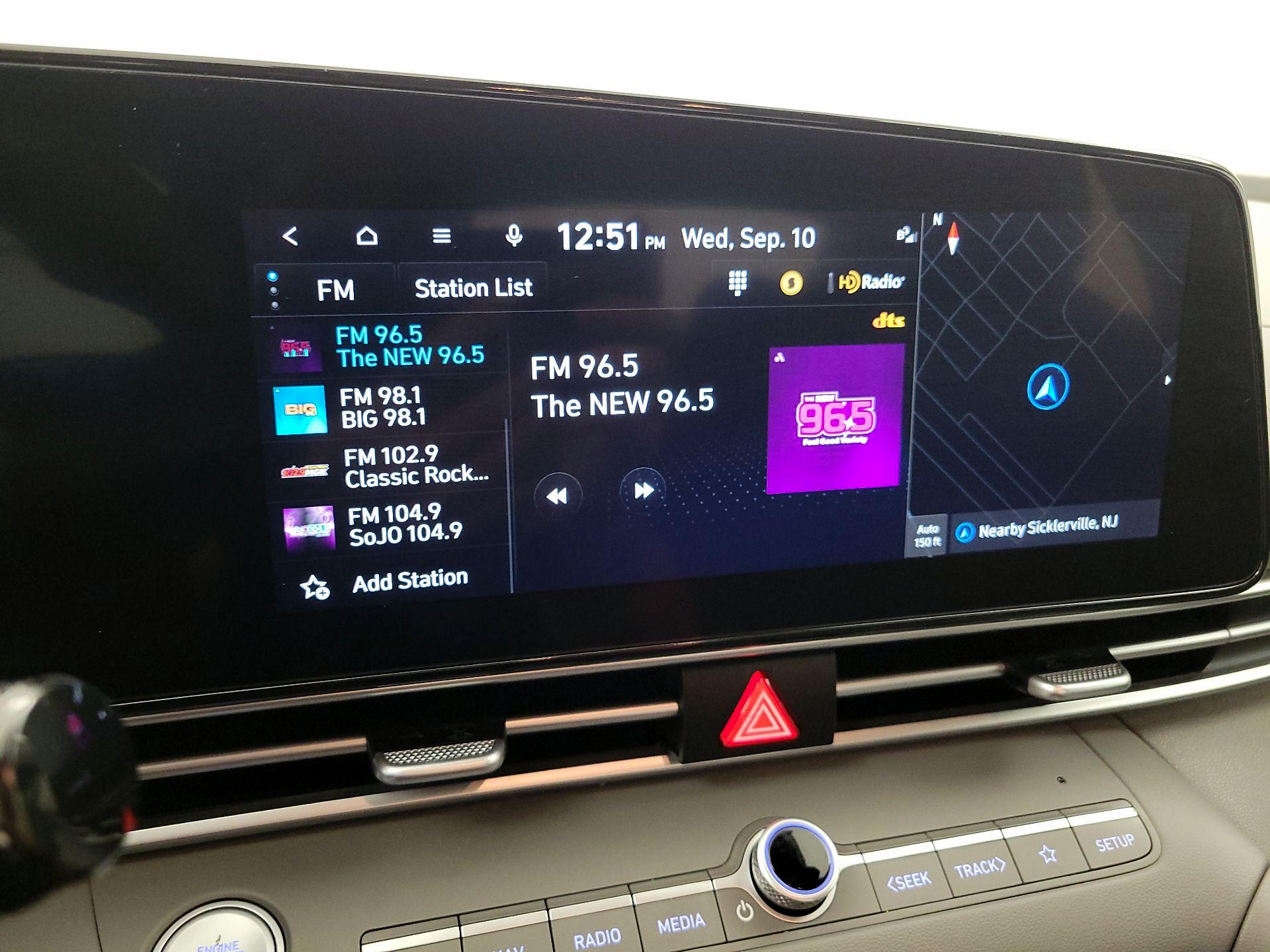 Thumbnail: 2023 Hyundai Elantra - 15