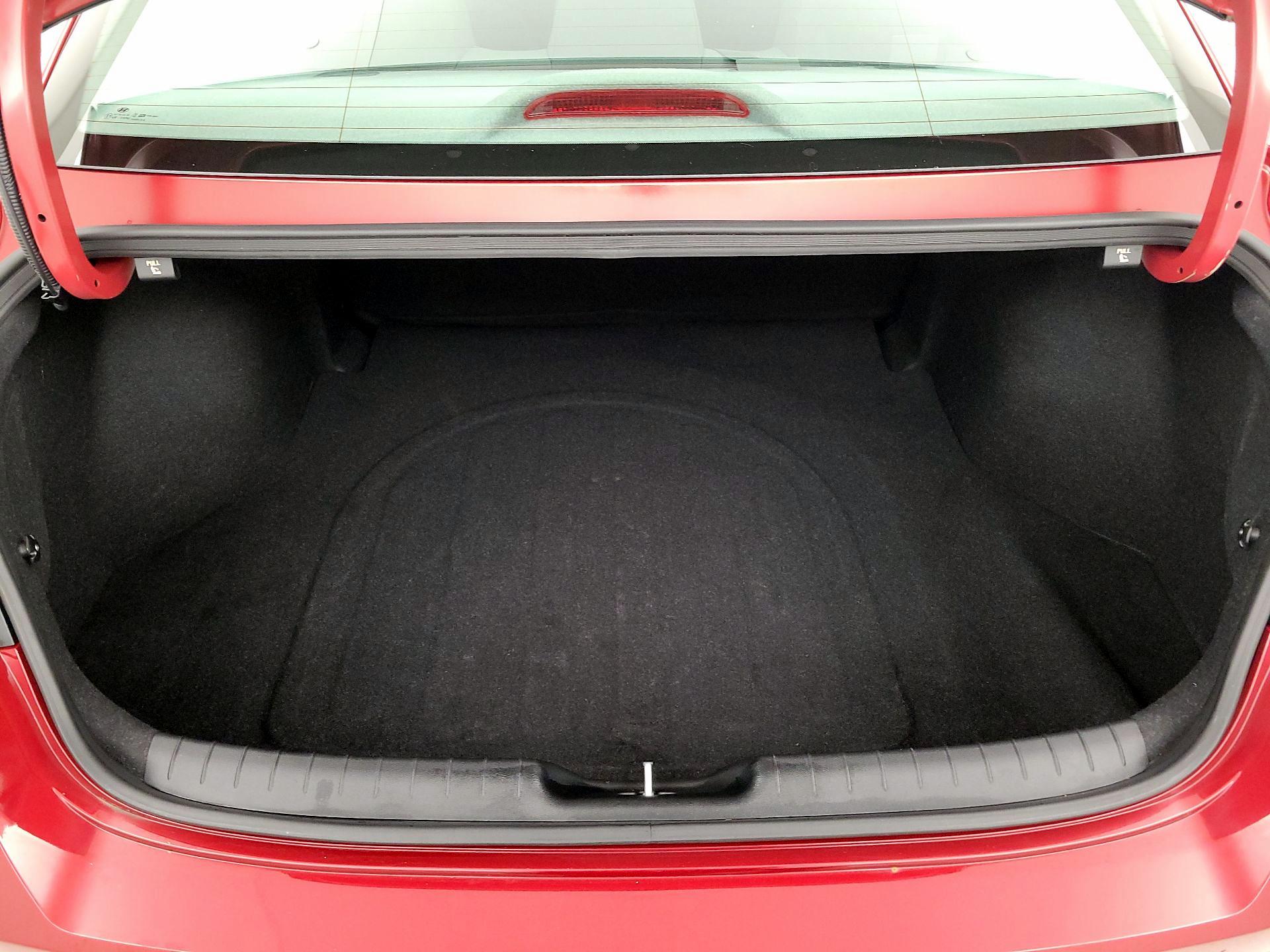 Thumbnail: 2023 Hyundai Elantra - 20