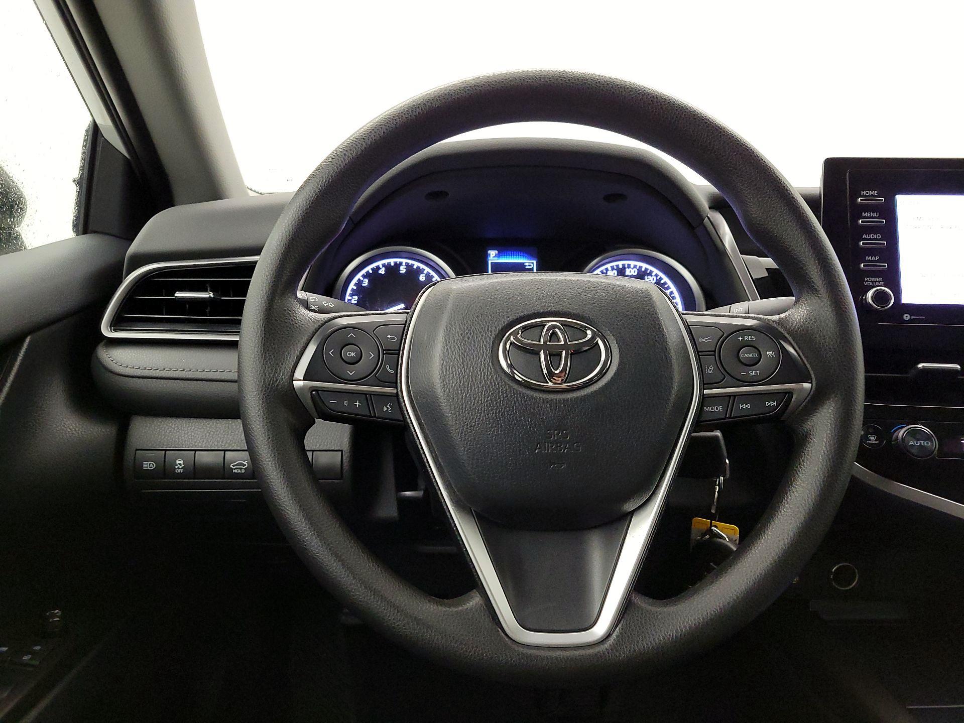 Thumbnail: 2023 Toyota Camry - 10