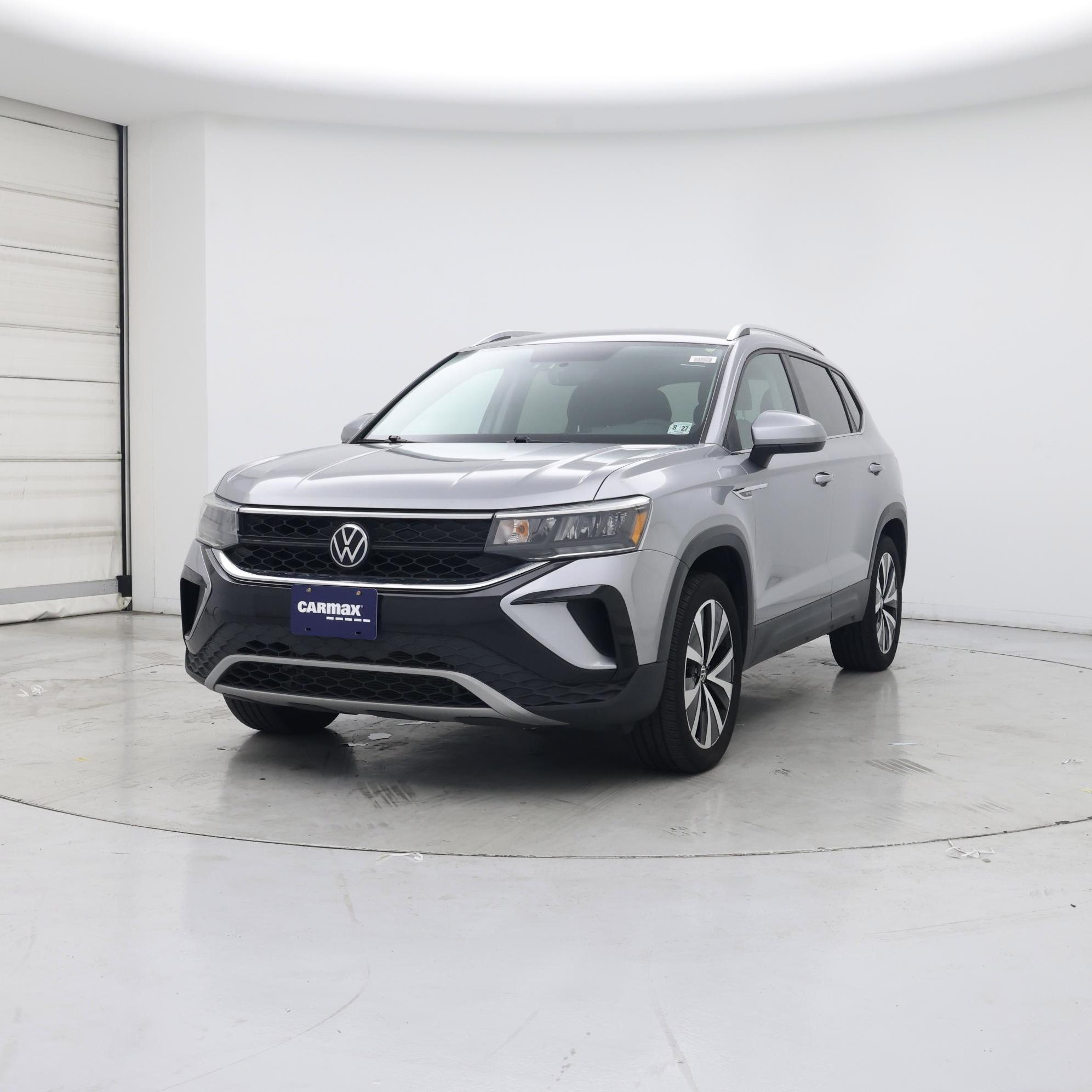 Thumbnail: 2022 Volkswagen Taos - 4