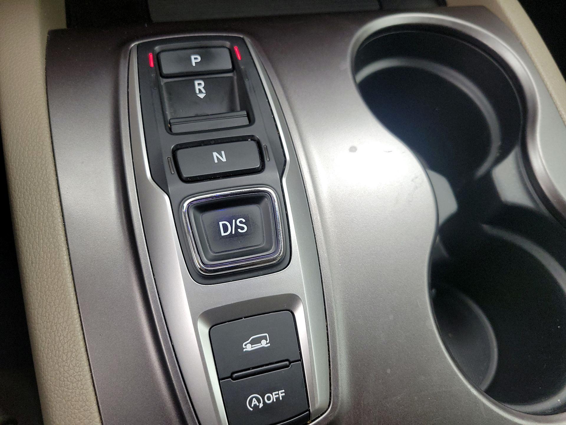 Thumbnail: 2022 Honda Pilot - 17