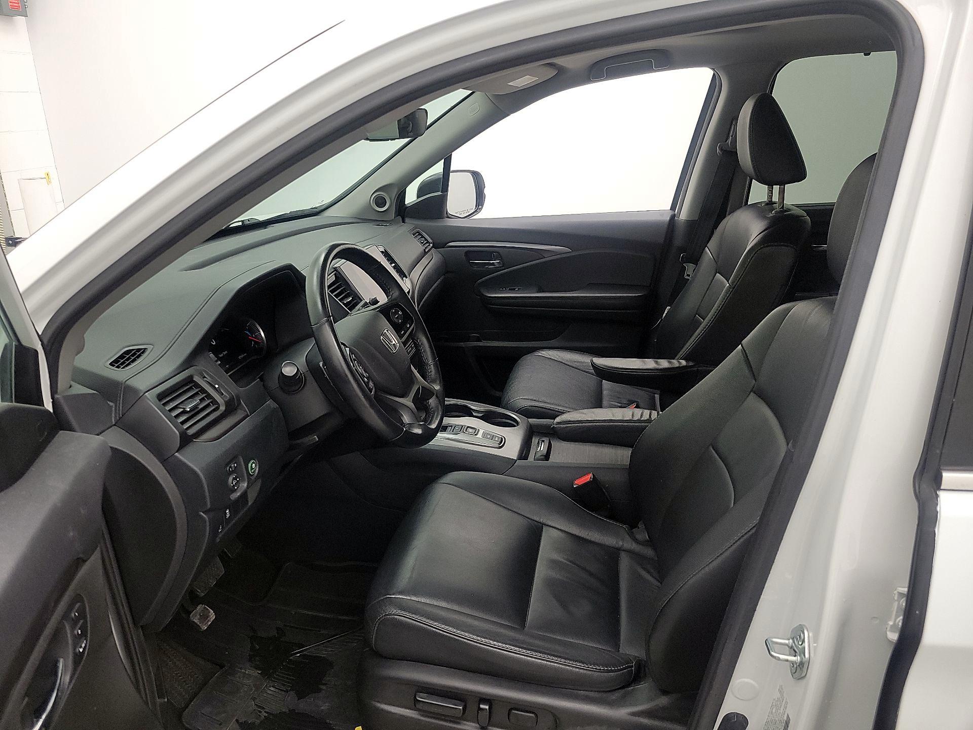 Thumbnail: 2022 Honda Pilot - 11