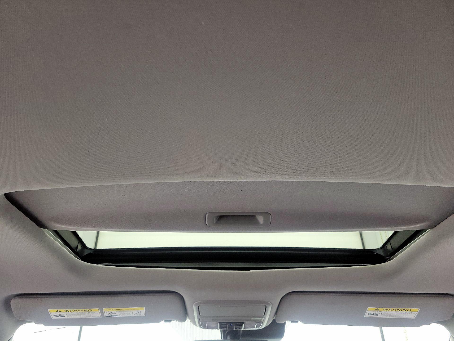 Thumbnail: 2022 Honda Pilot - 19