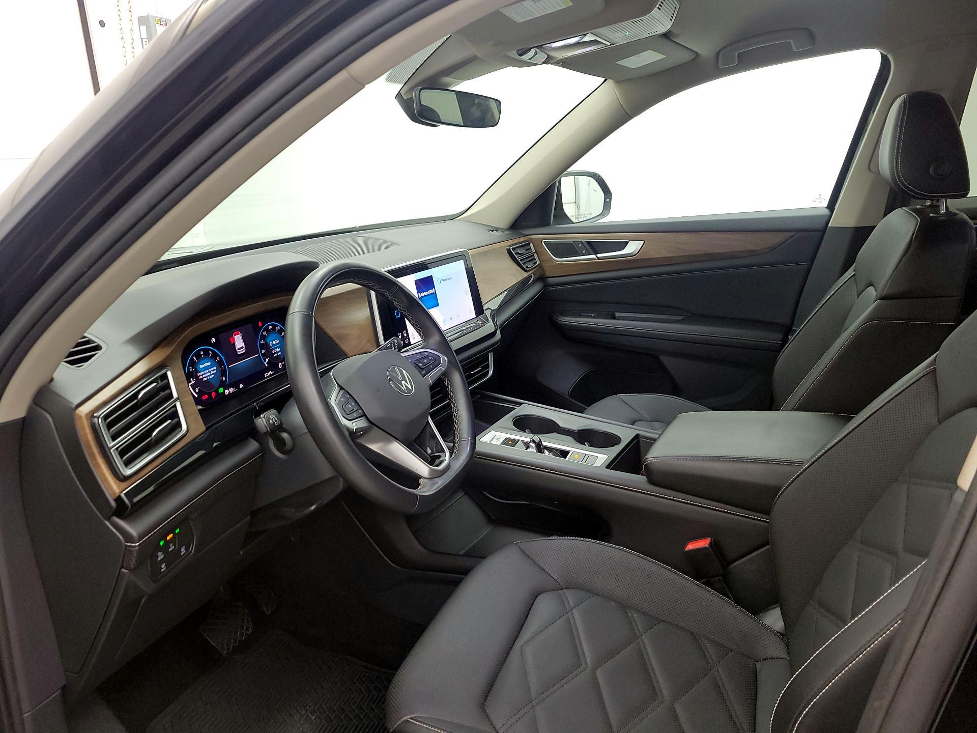 Thumbnail: 2024 Volkswagen Atlas - 11