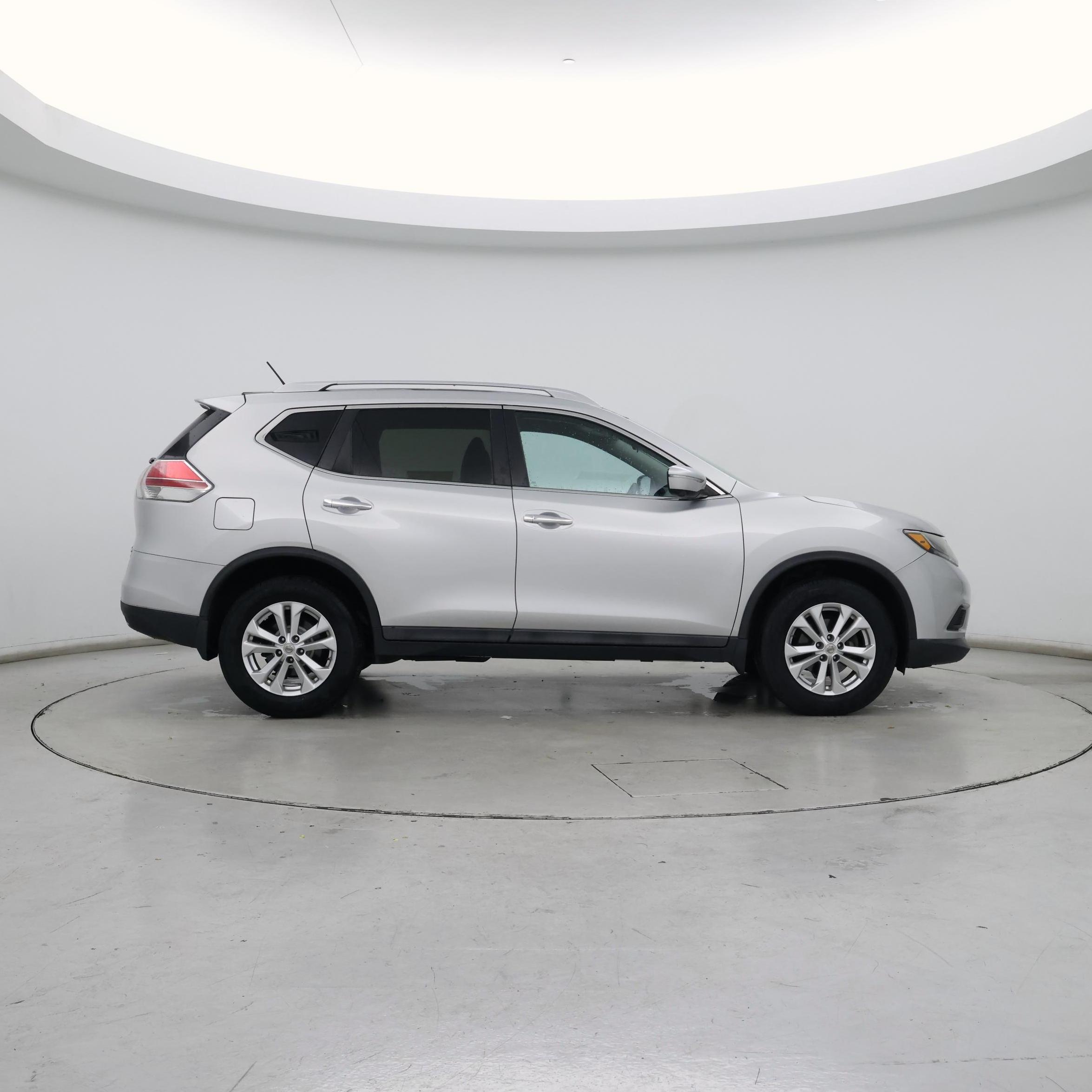Thumbnail: 2015 Nissan Rogue - 7