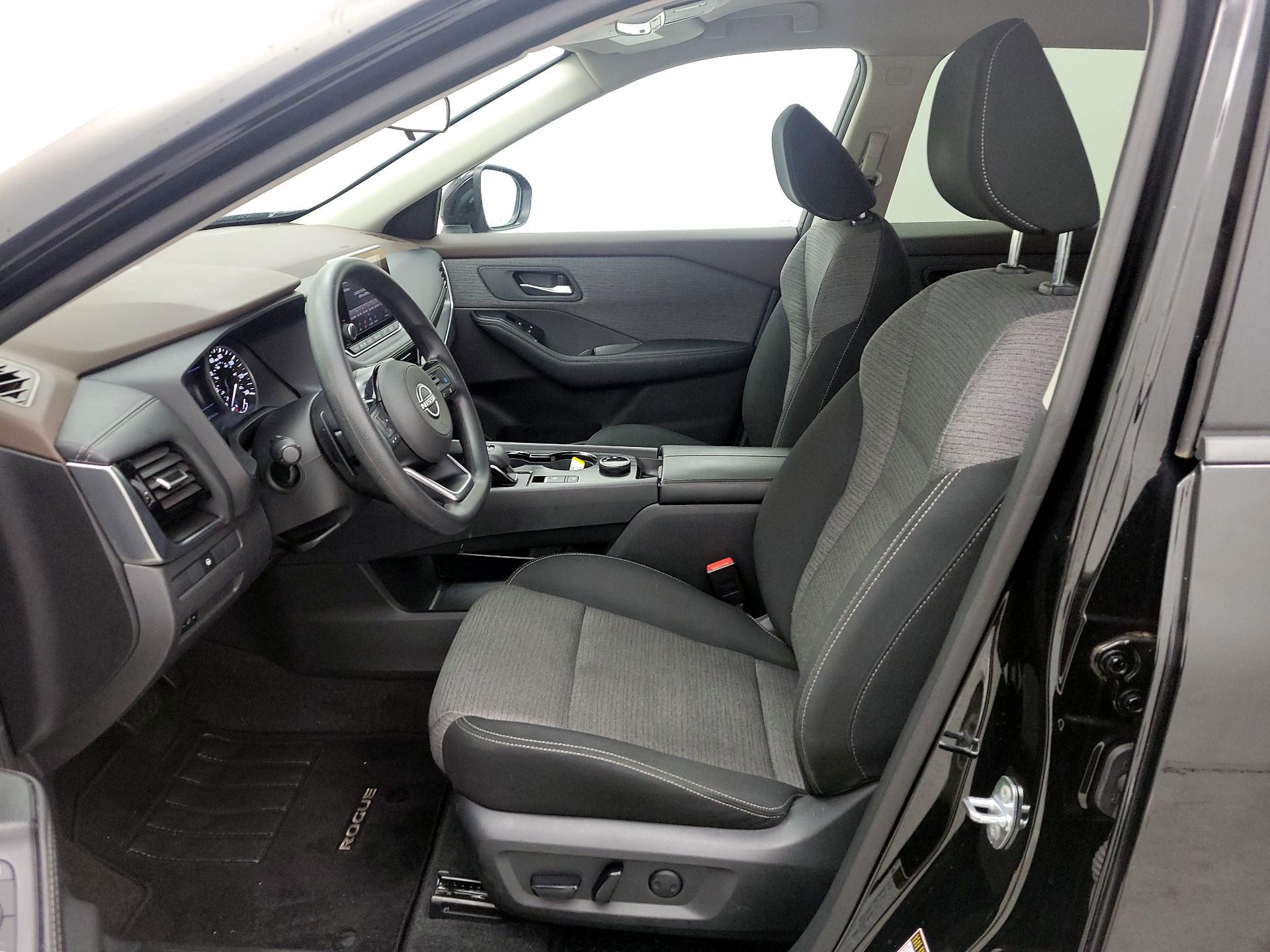 Thumbnail: 2022 Nissan Rogue - 11