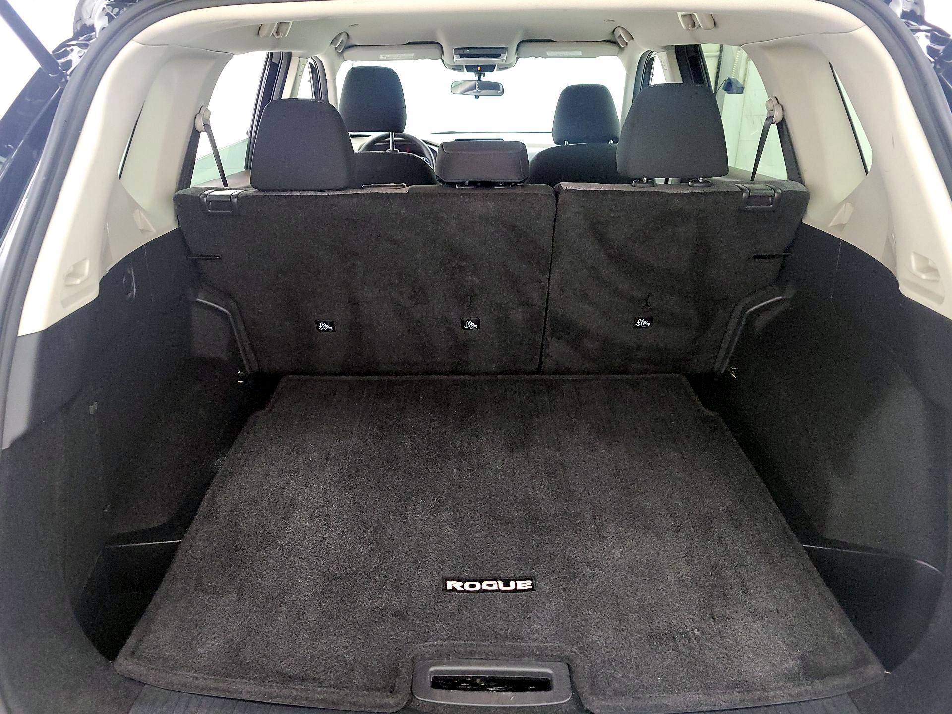 Thumbnail: 2022 Nissan Rogue - 20