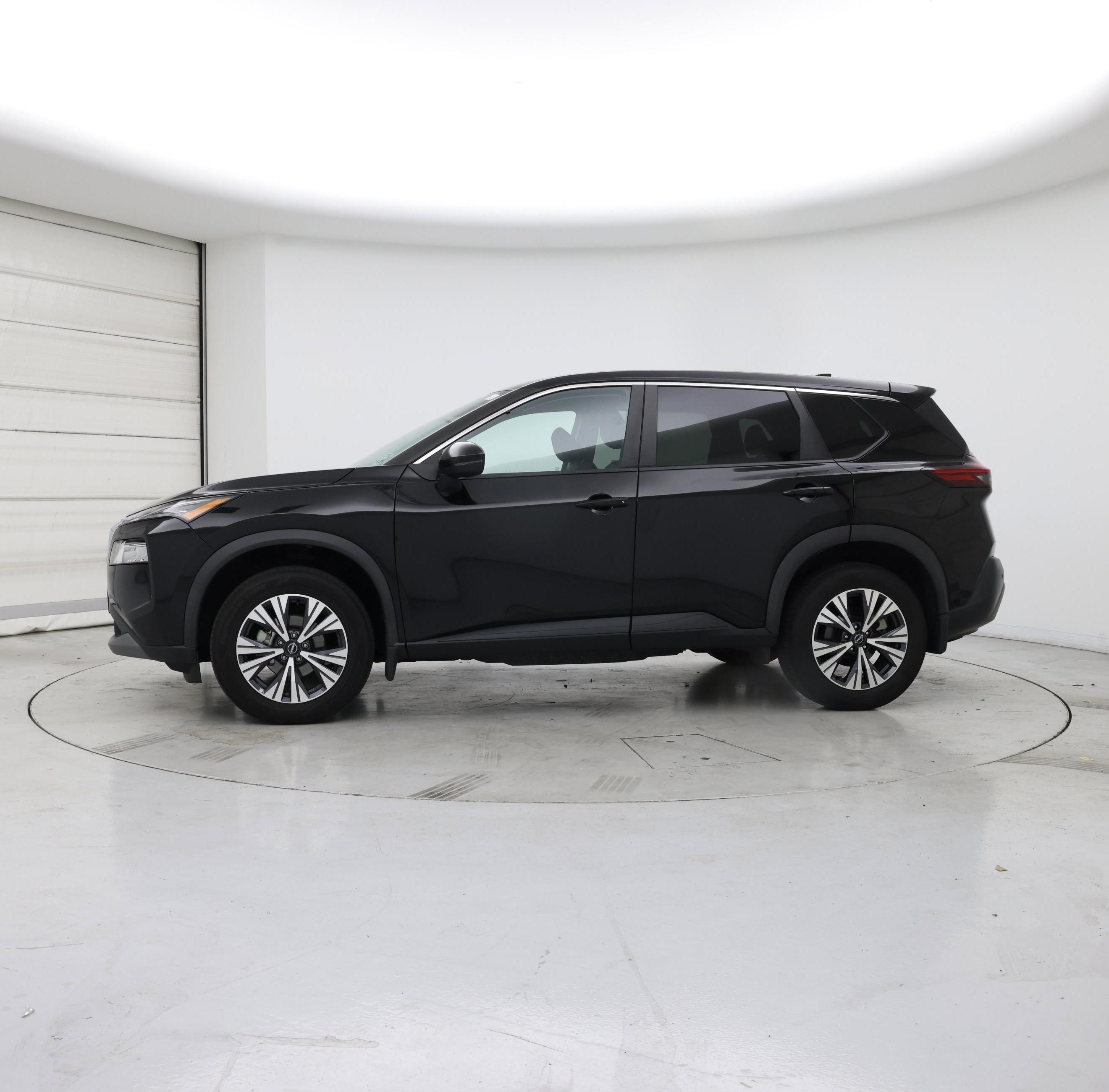 Thumbnail: 2022 Nissan Rogue - 3