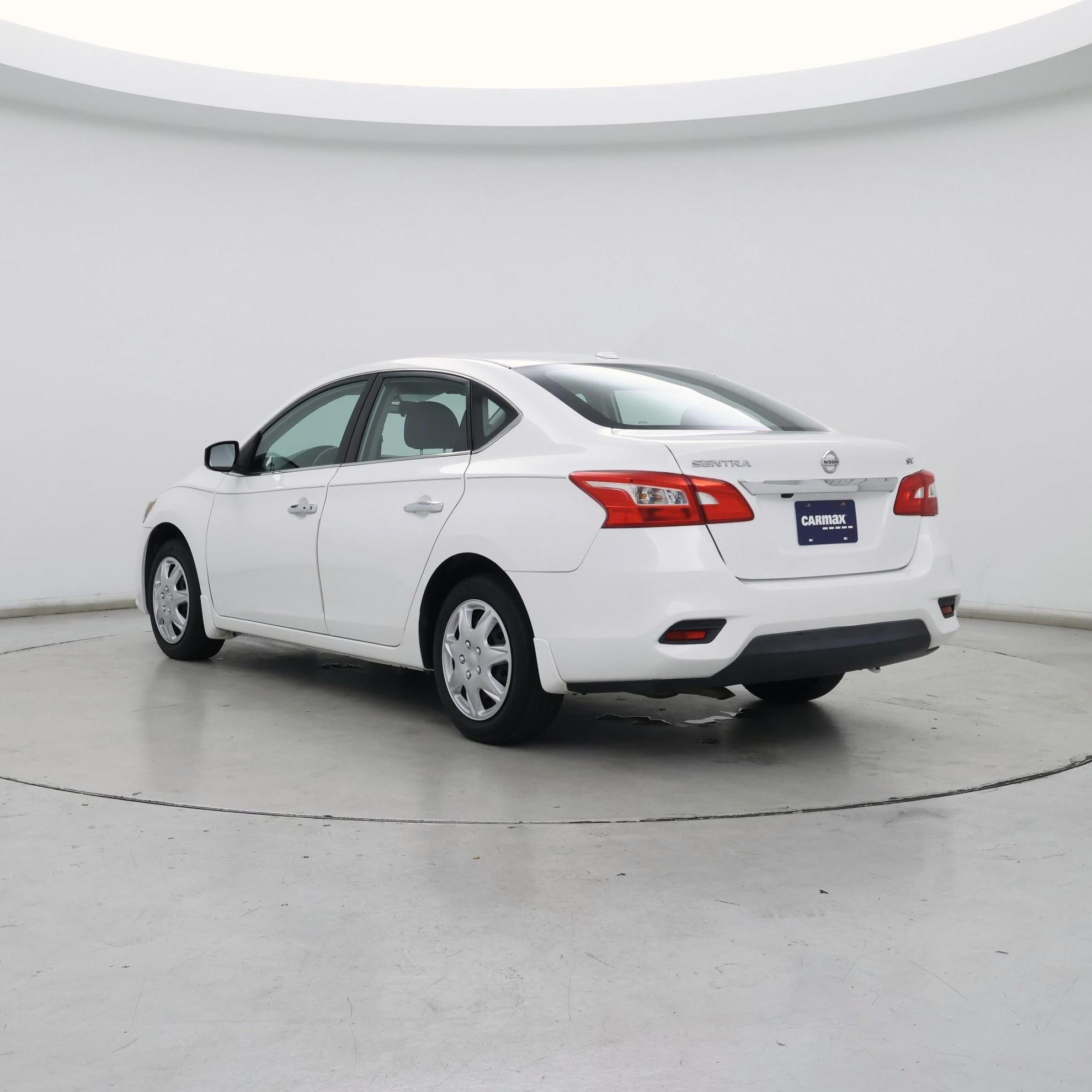Thumbnail: 2017 Nissan Sentra - 2