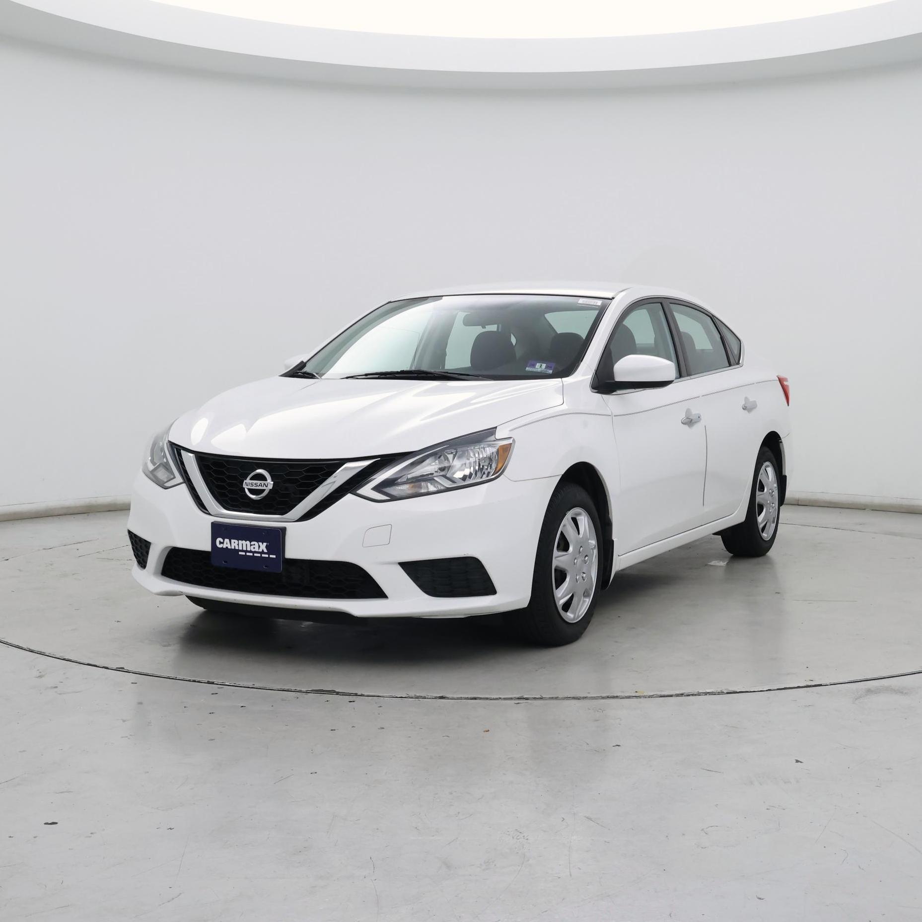 Thumbnail: 2017 Nissan Sentra - 4