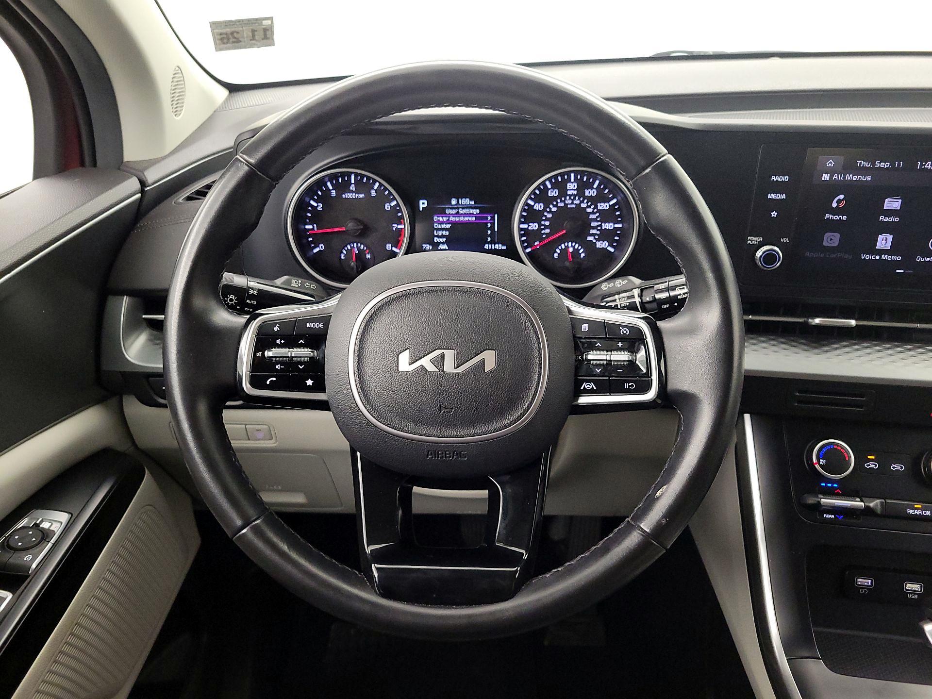 Thumbnail: 2022 Kia Carnival - 10