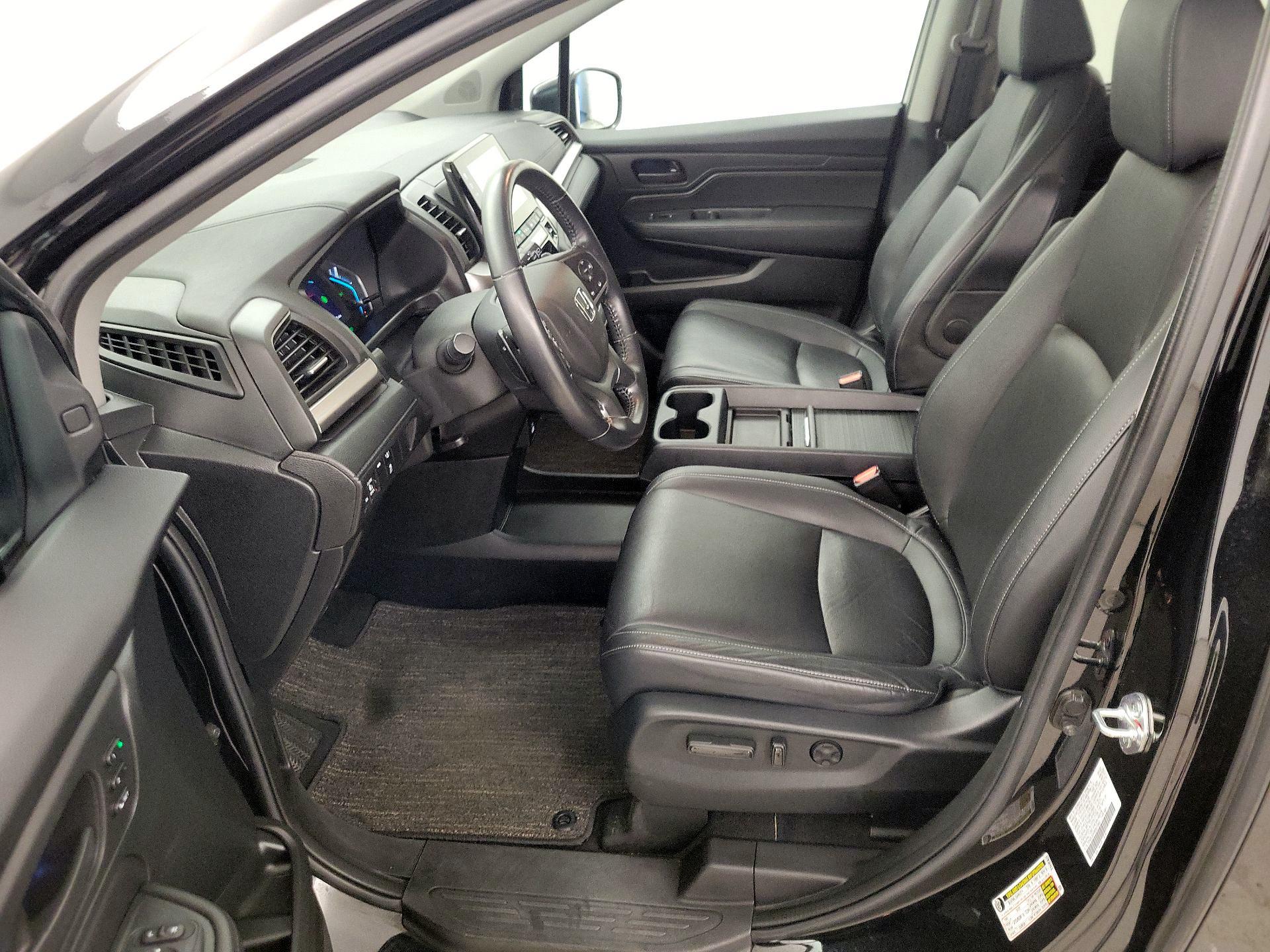 Thumbnail: 2023 Honda Odyssey - 11