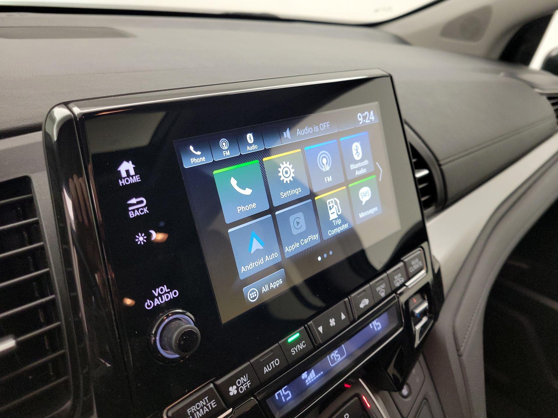 Thumbnail: 2023 Honda Odyssey - 15