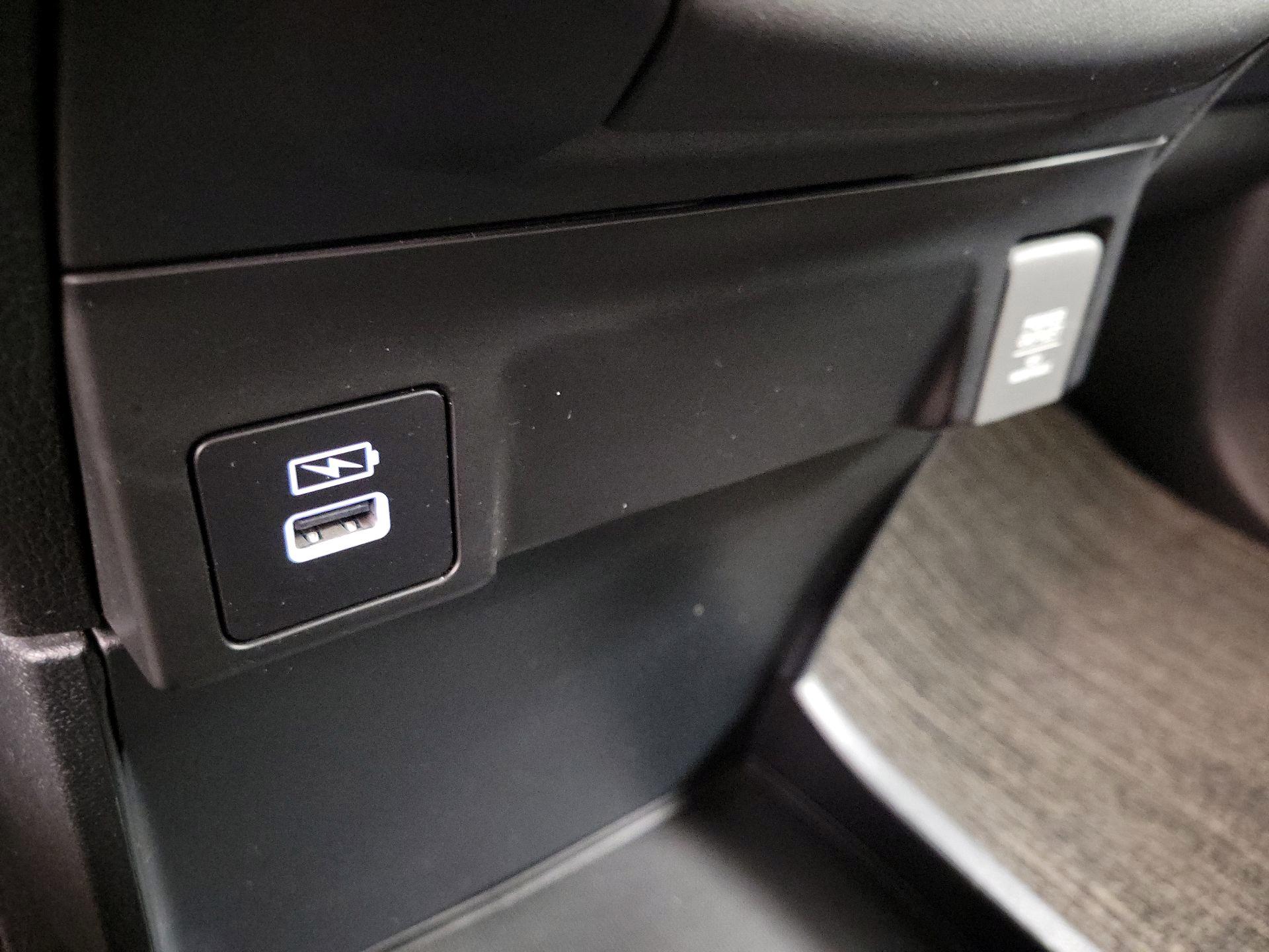 Thumbnail: 2023 Honda Odyssey - 18