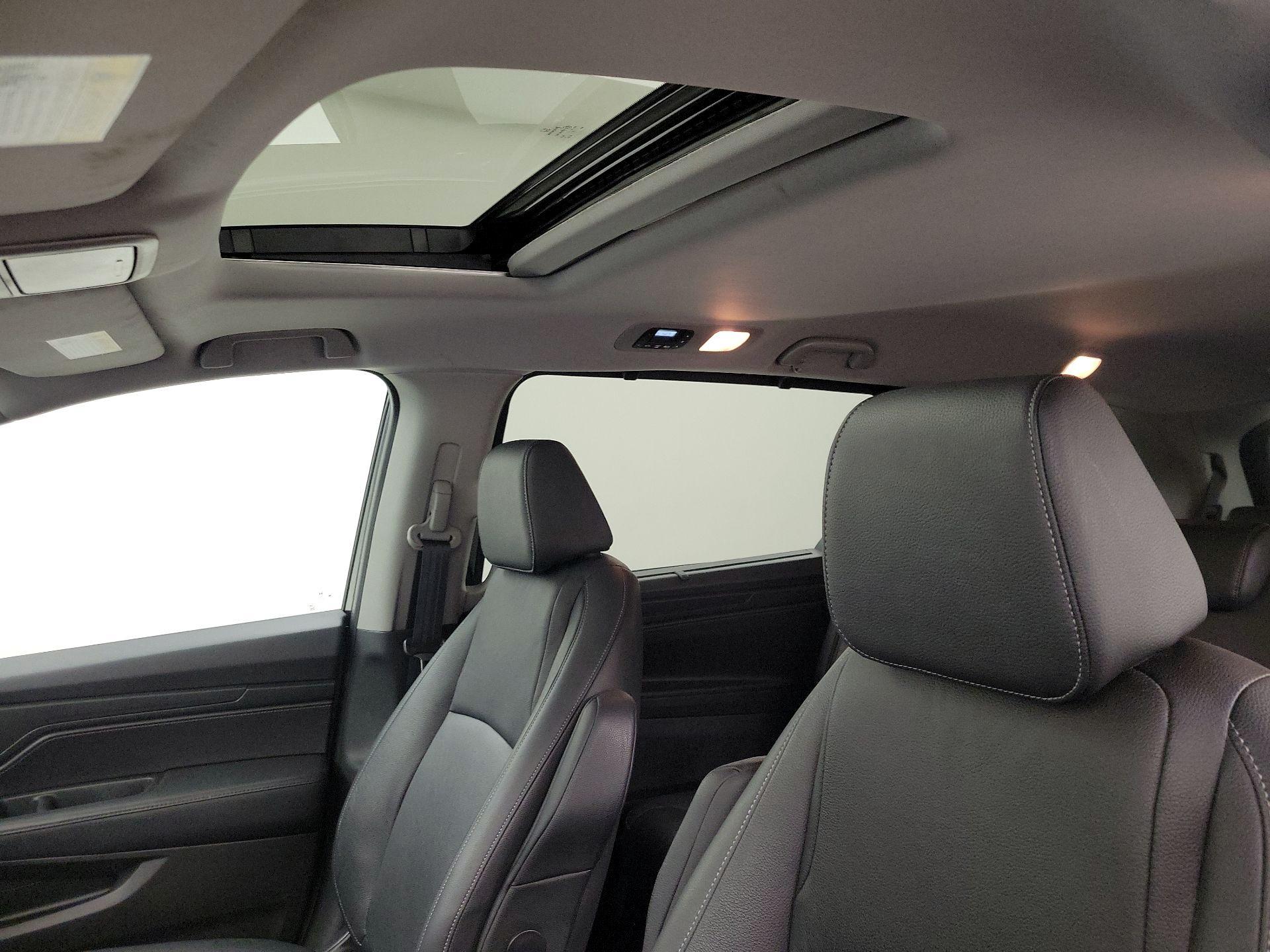 Thumbnail: 2023 Honda Odyssey - 19