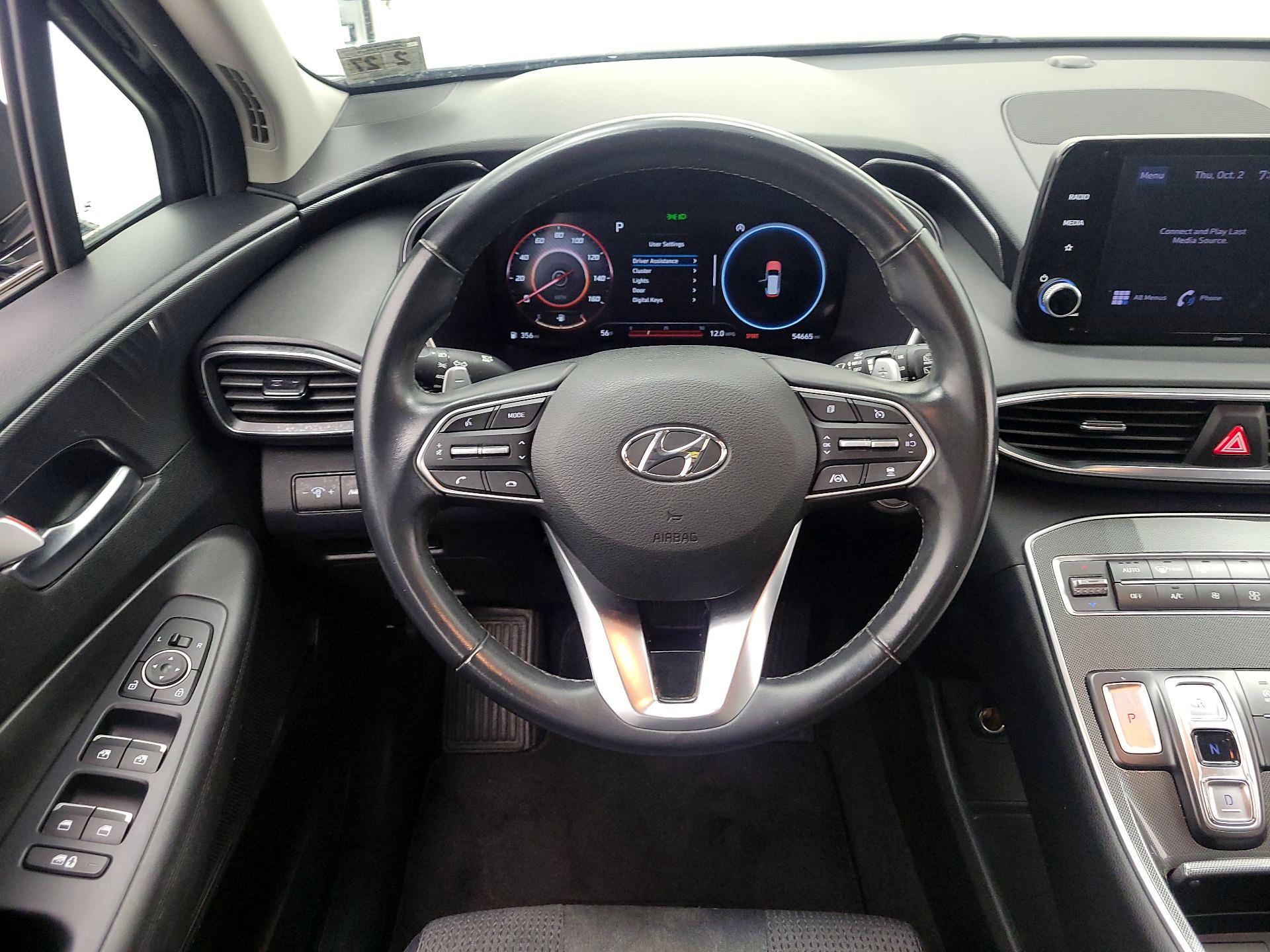 Thumbnail: 2022 Hyundai Santa Fe - 10