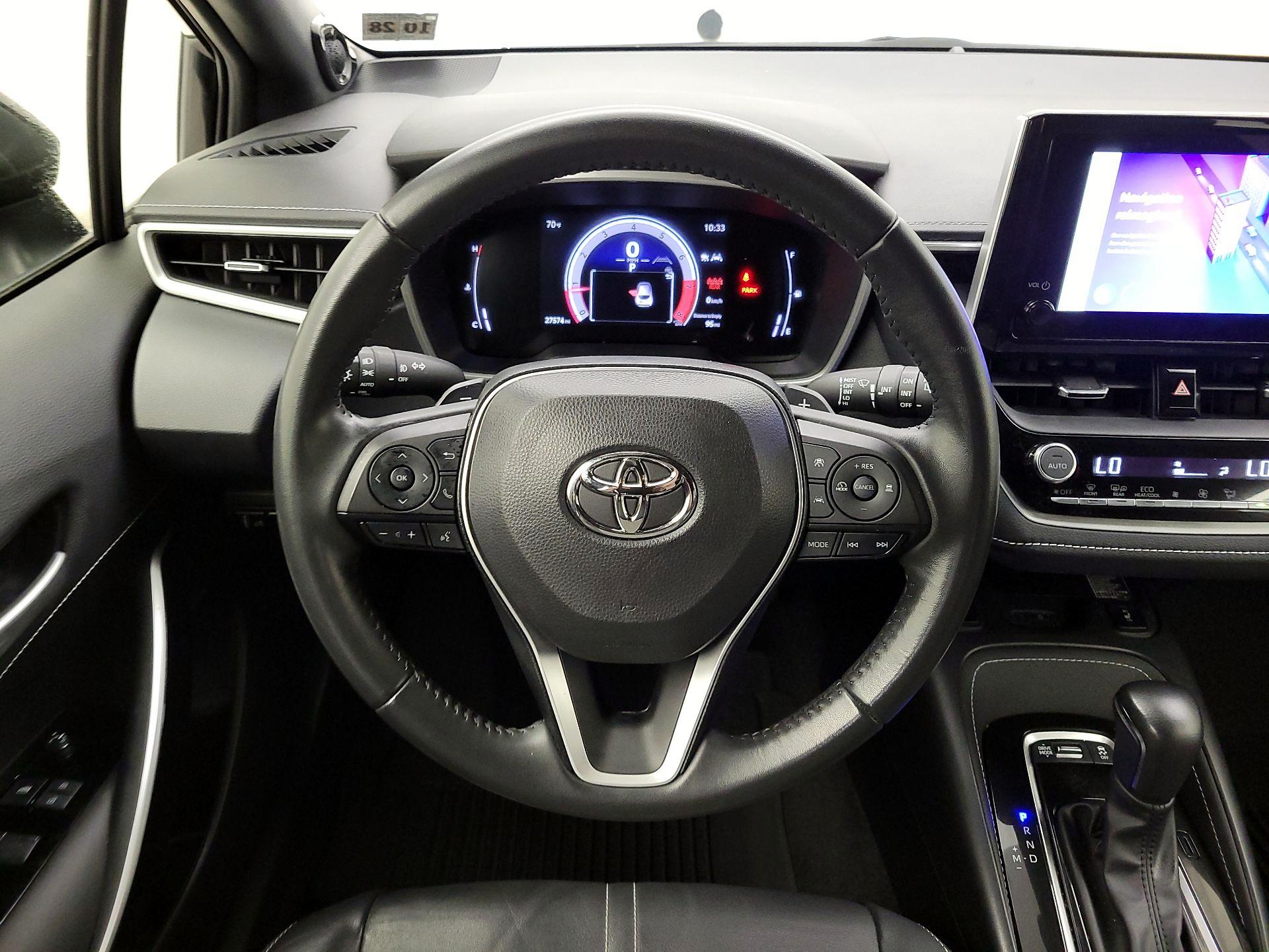 Thumbnail: 2024 Toyota Corolla - 10
