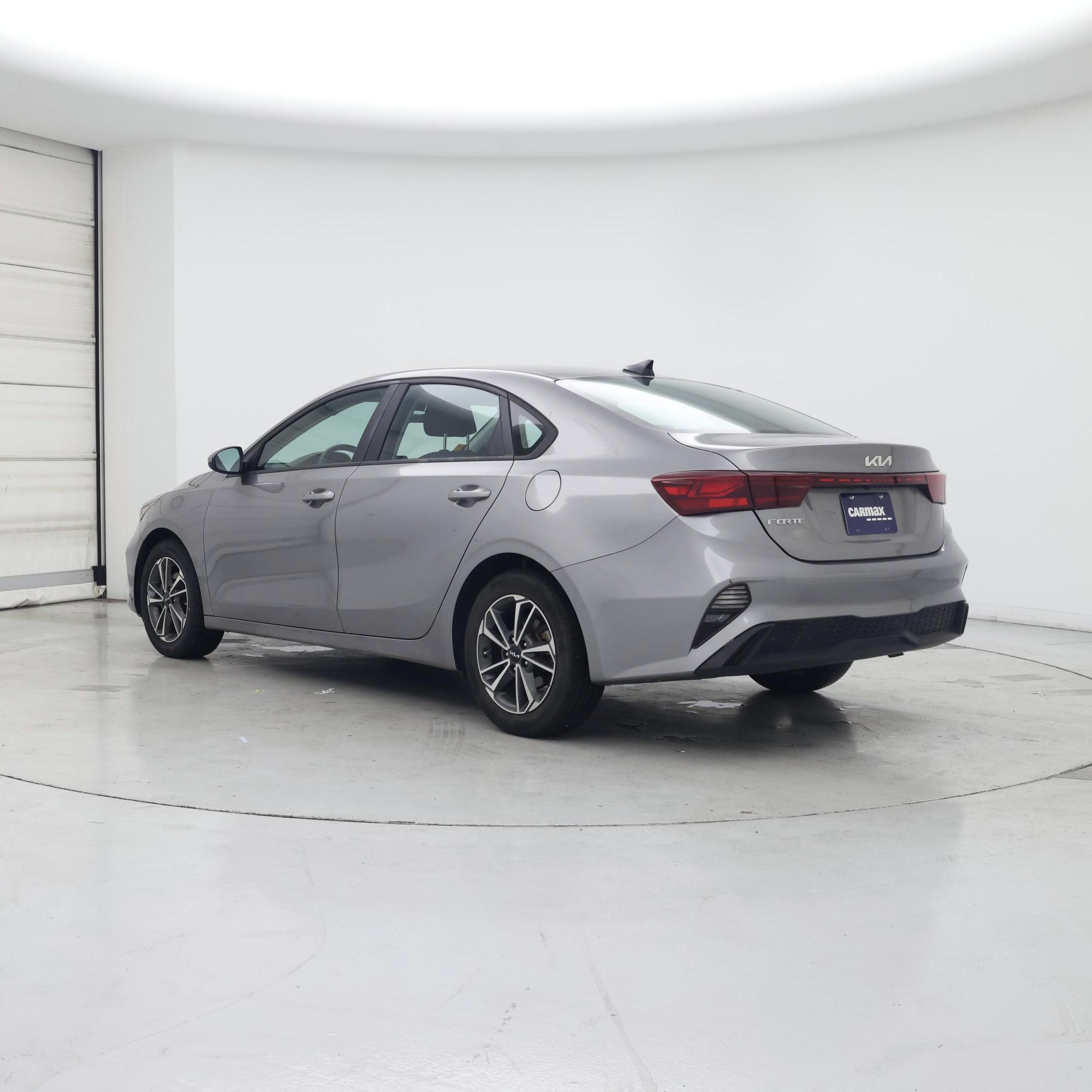 Thumbnail: 2023 Kia Forte - 2