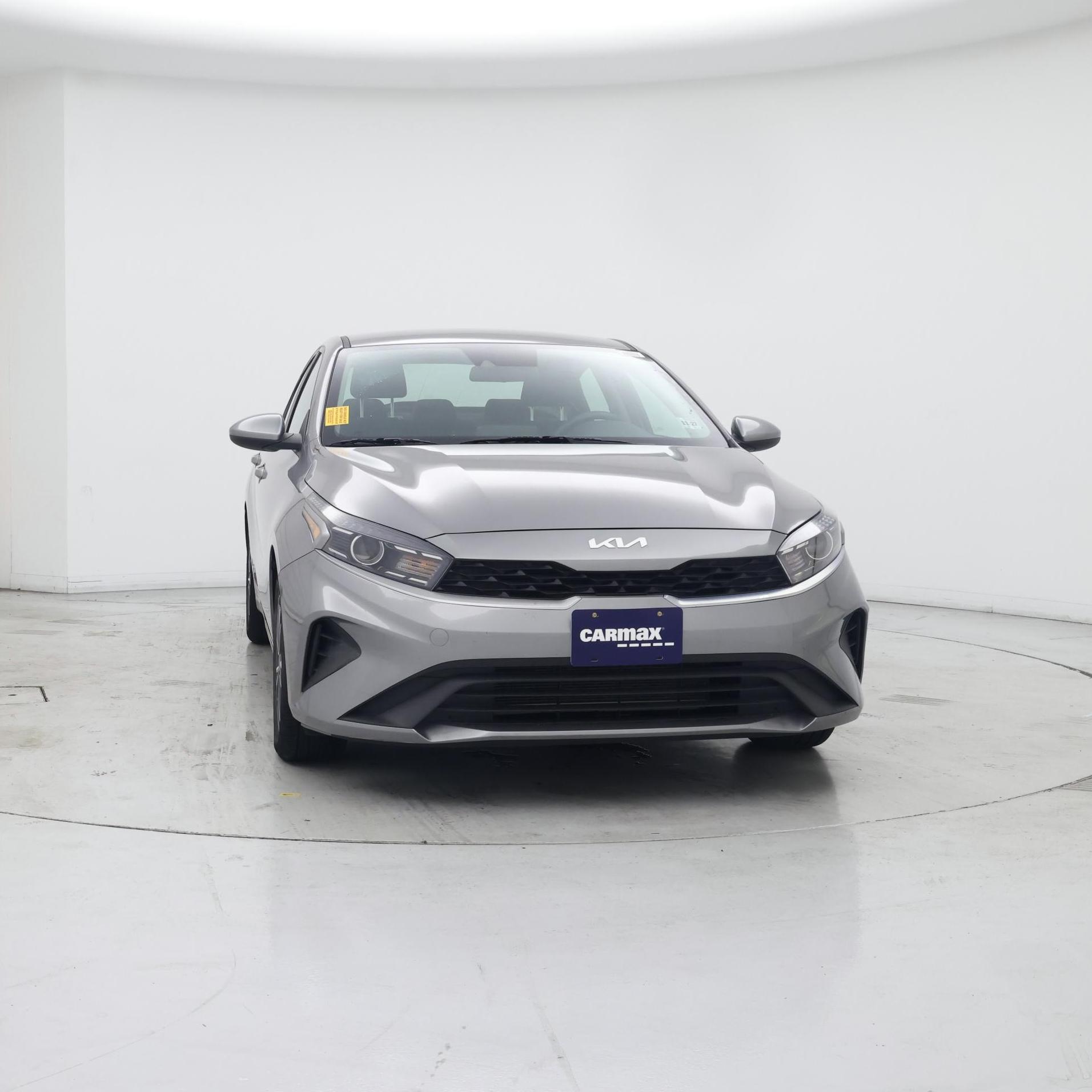 Thumbnail: 2023 Kia Forte - 5