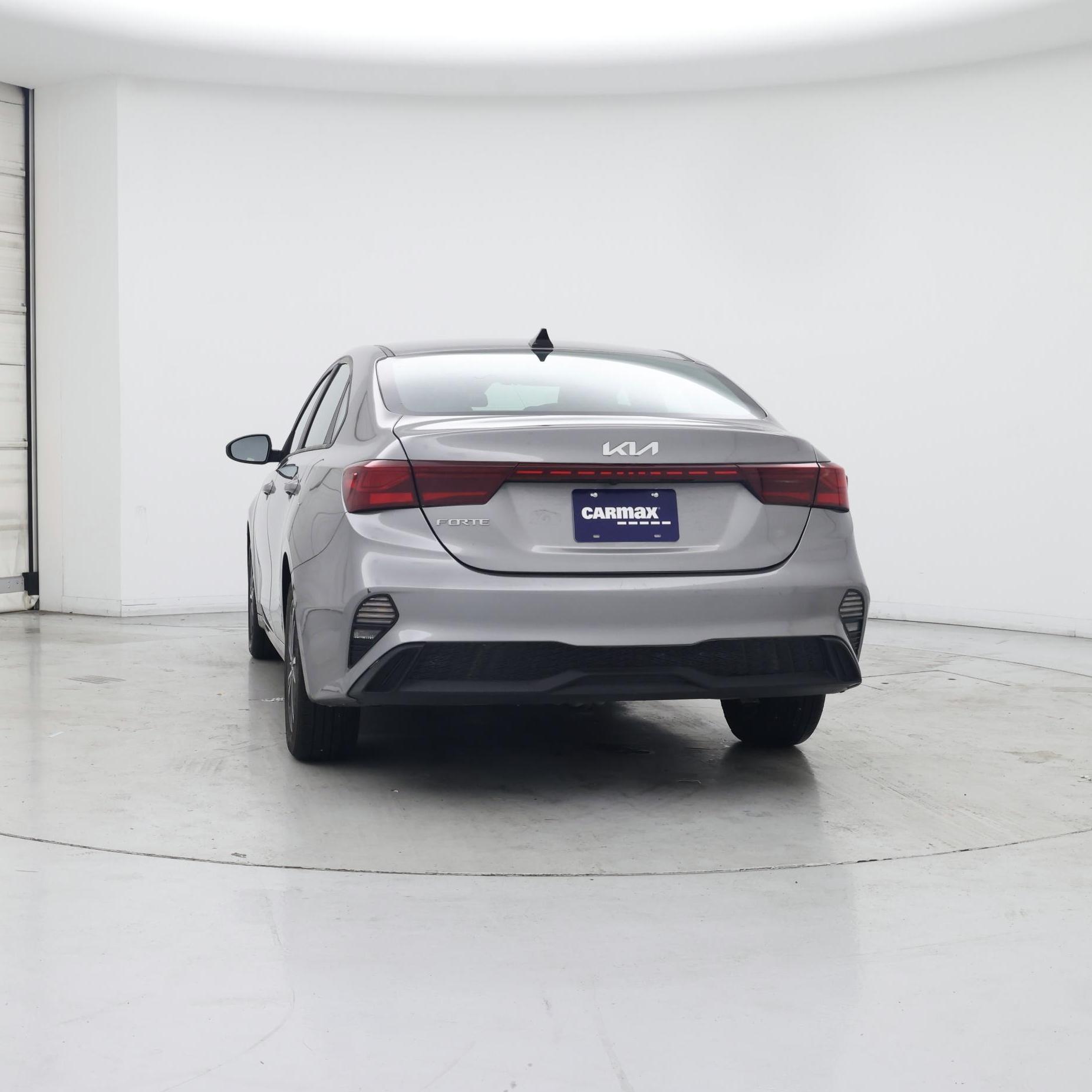 Thumbnail: 2023 Kia Forte - 6