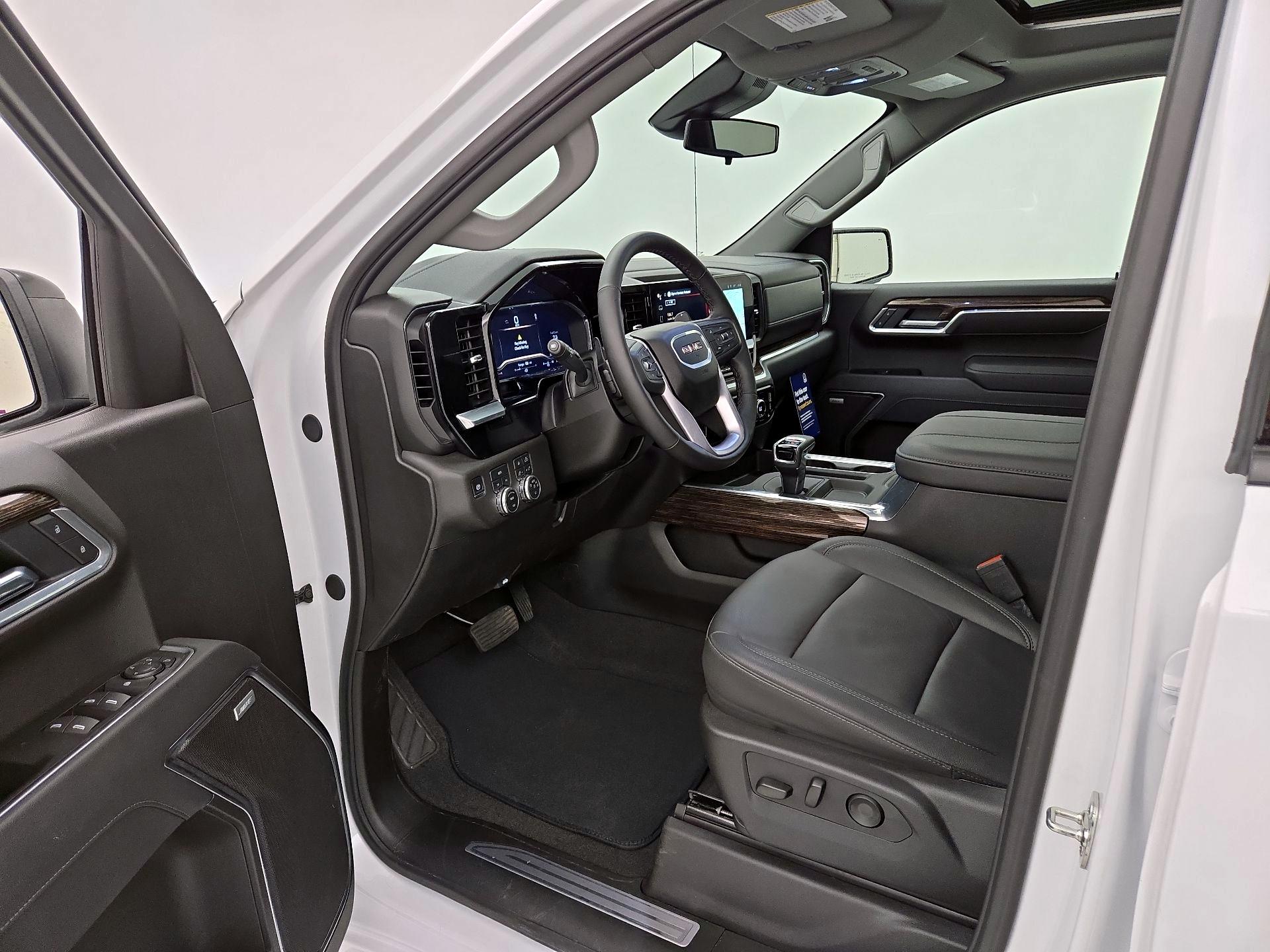 Thumbnail: 2025 GMC Sierra 1500 - 11