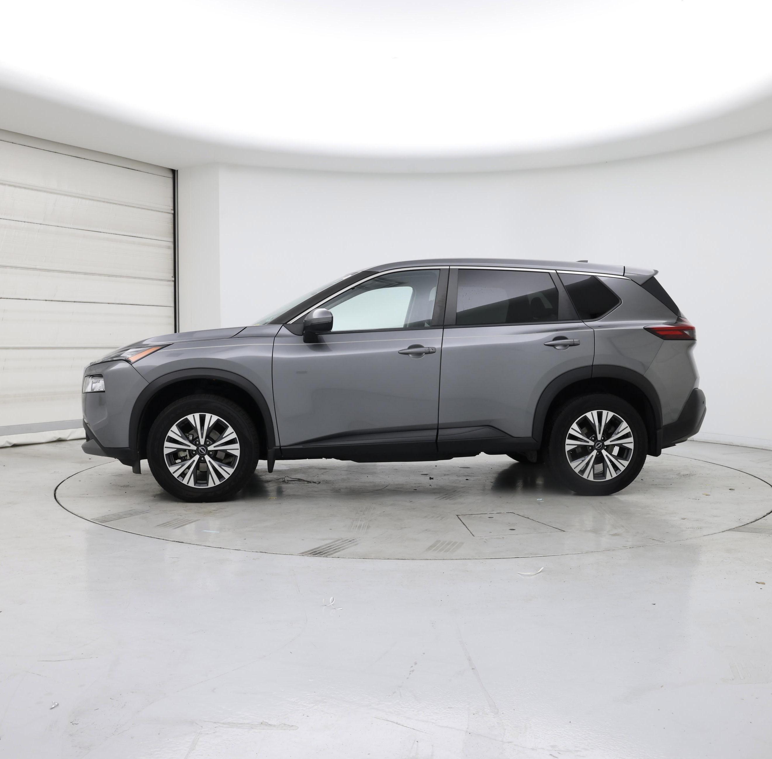 Thumbnail: 2022 Nissan Rogue - 3