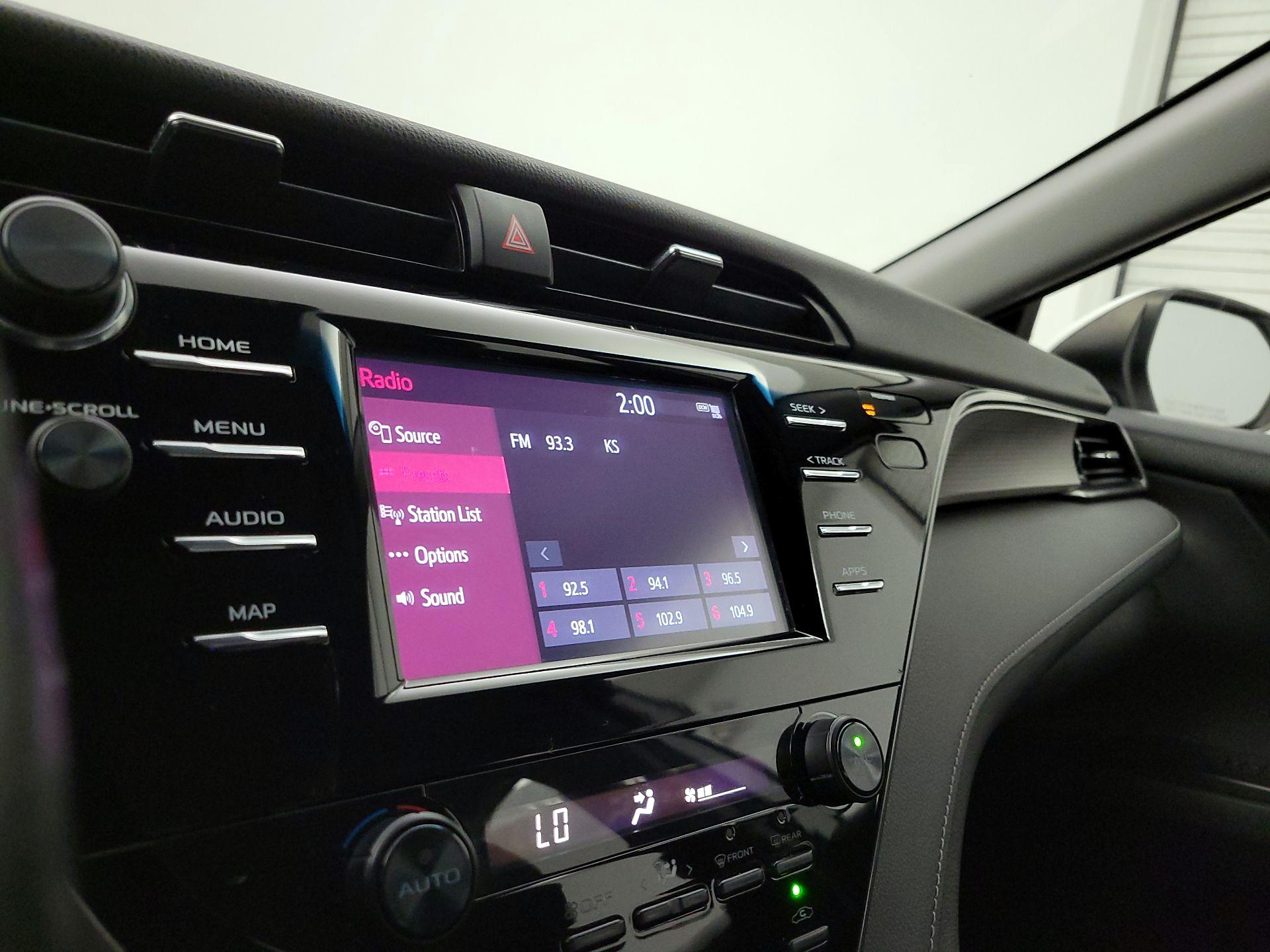 Thumbnail: 2019 Toyota Camry - 15