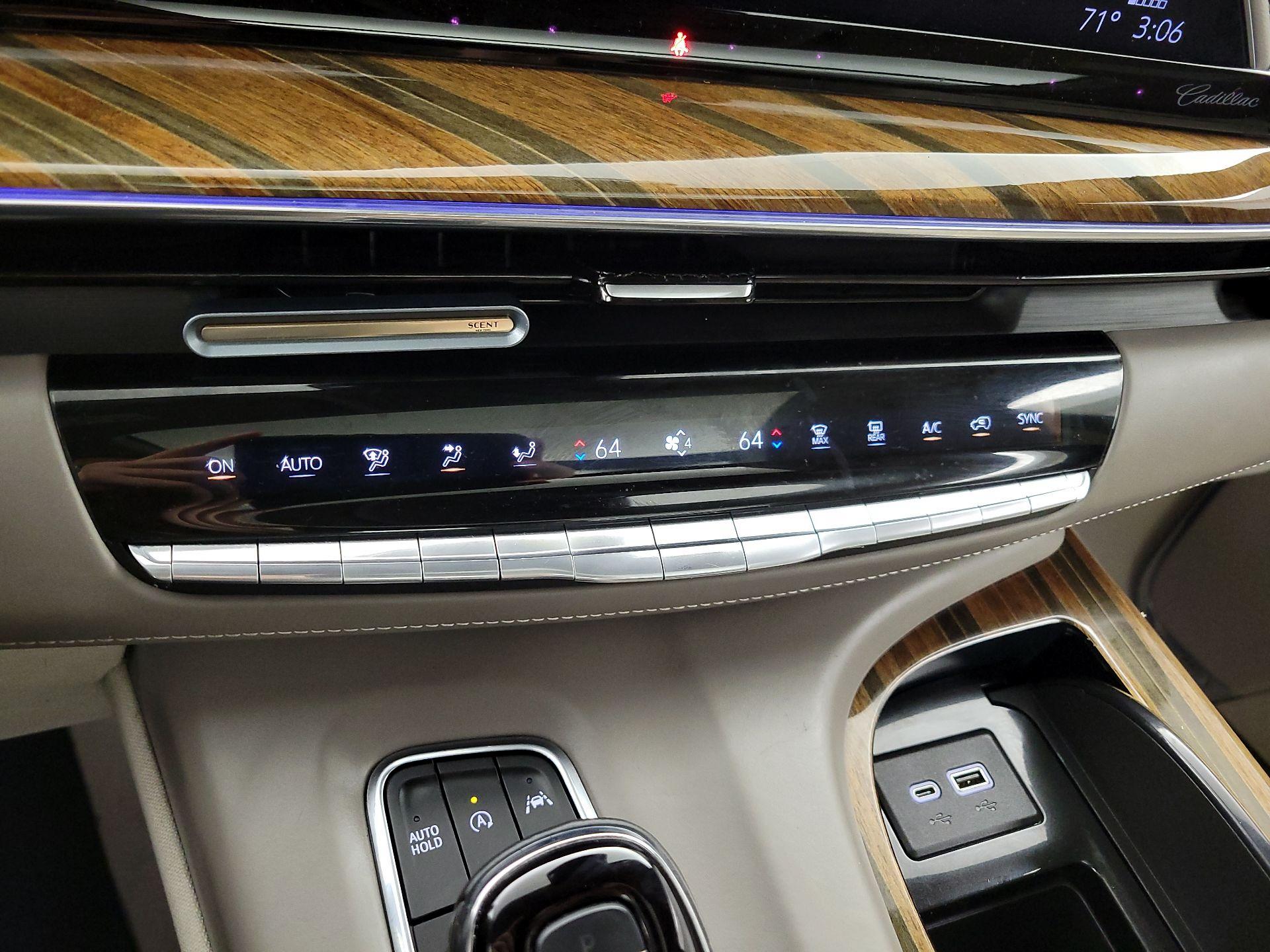 Thumbnail: 2023 Cadillac Escalade - 16